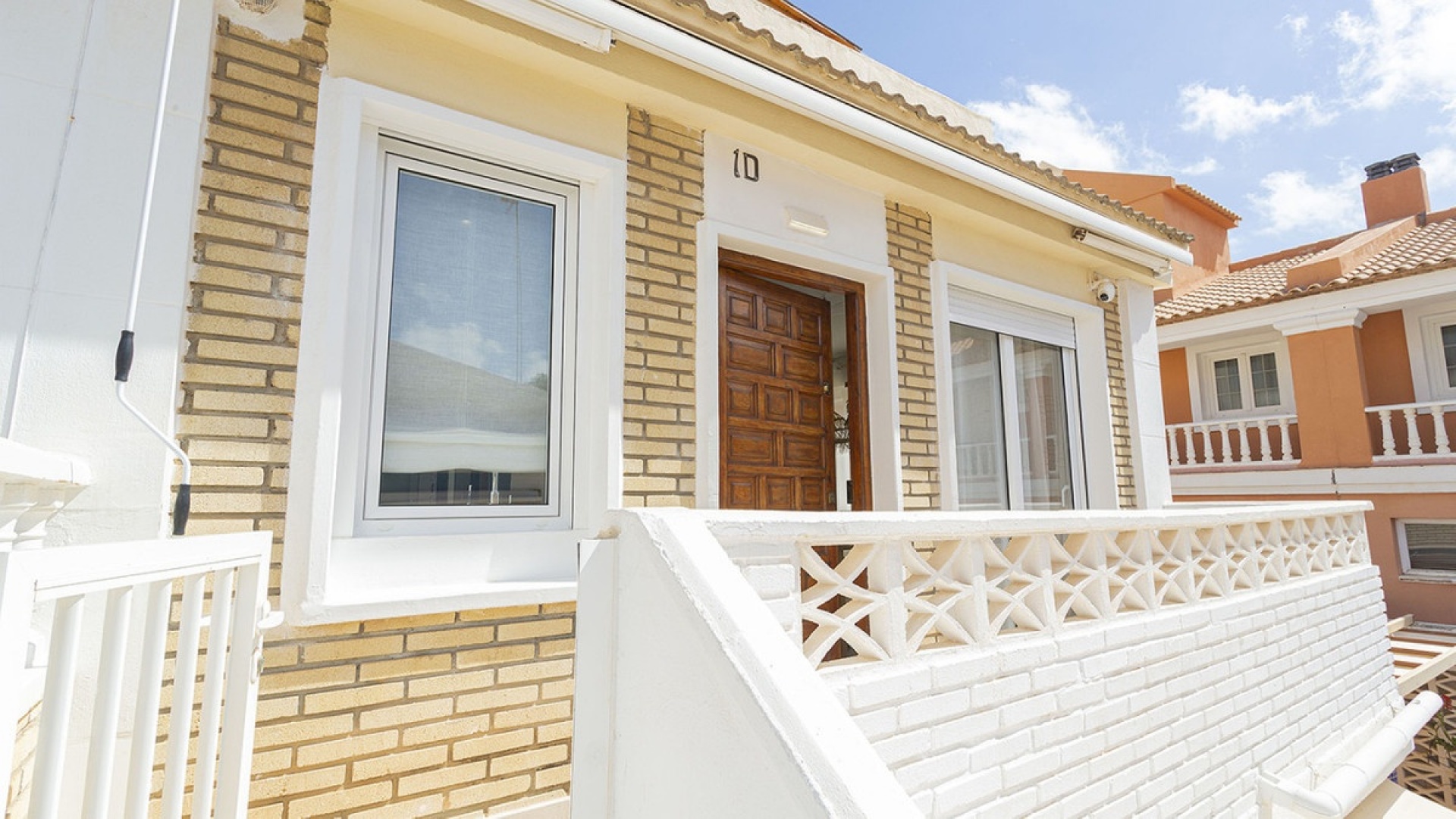 Återförsäljning - Villa - Torrevieja - La Mata