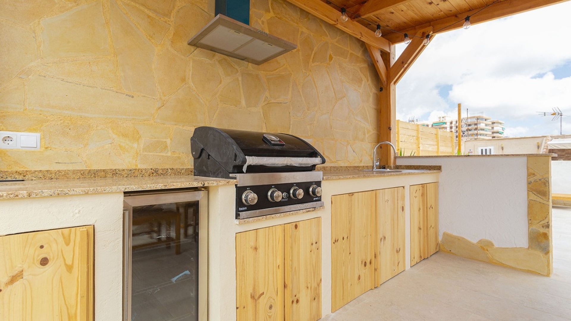 Återförsäljning - Villa - Torrevieja - La Mata