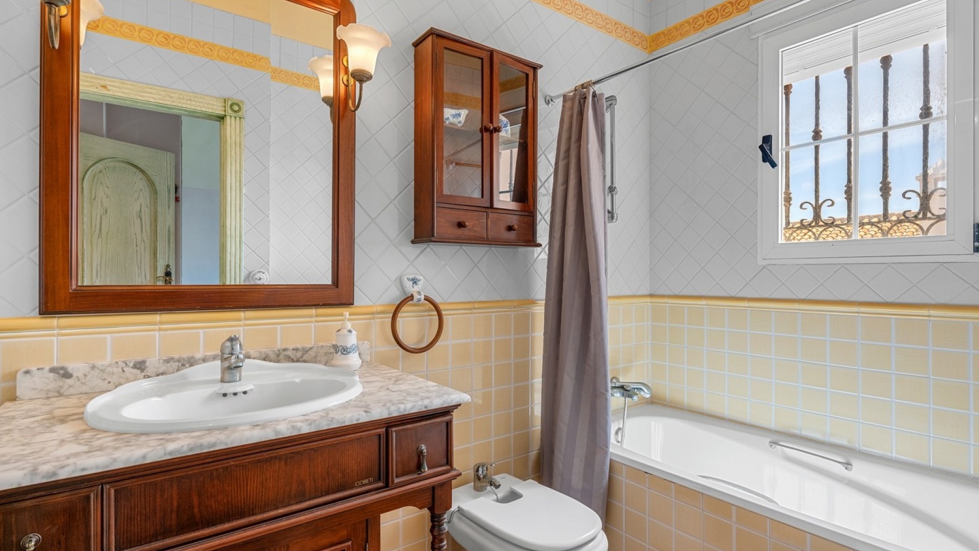 Återförsäljning - Villa - Torrevieja - La Mata