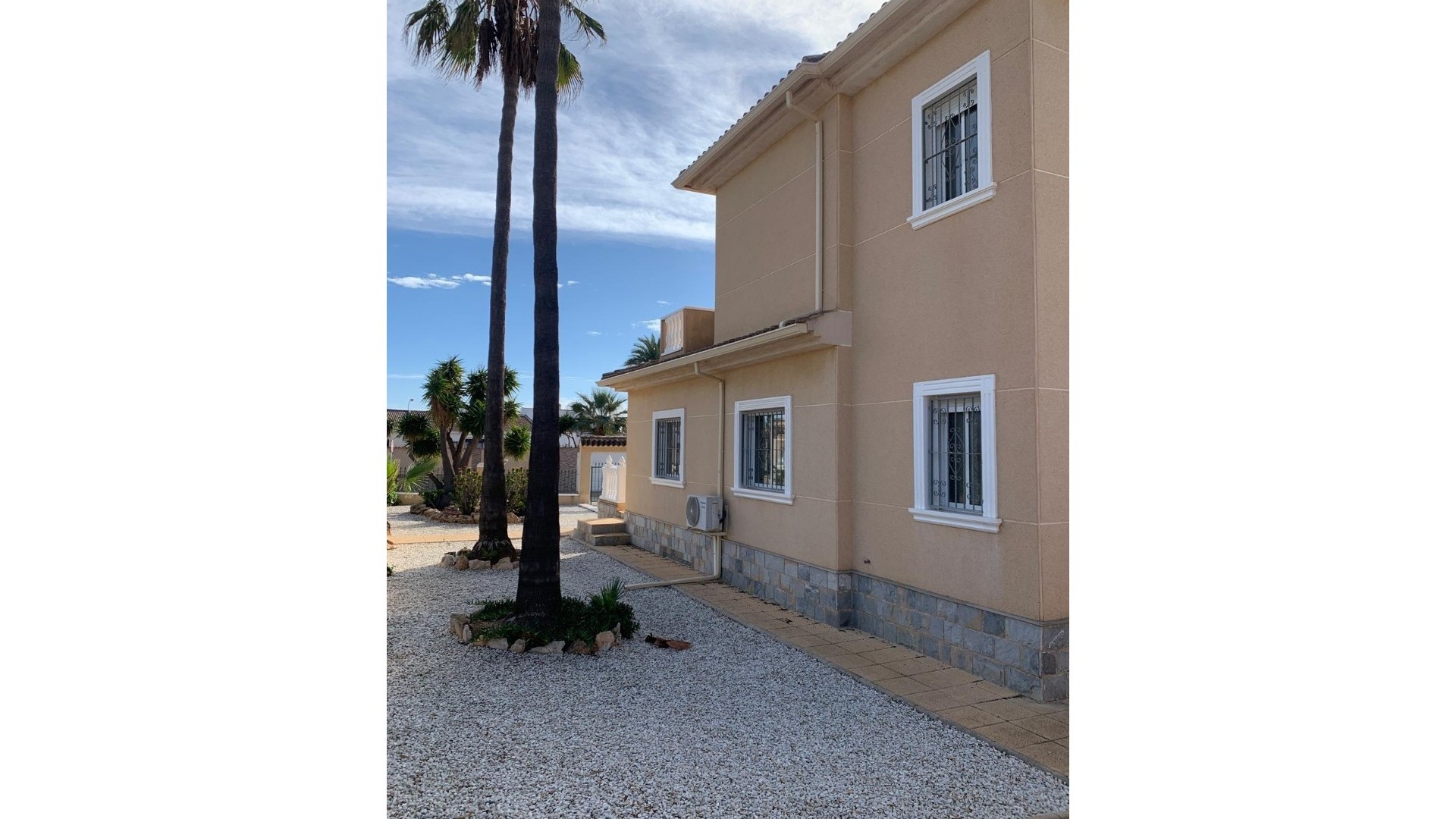 Återförsäljning - Villa - Torrevieja - La Siesta
