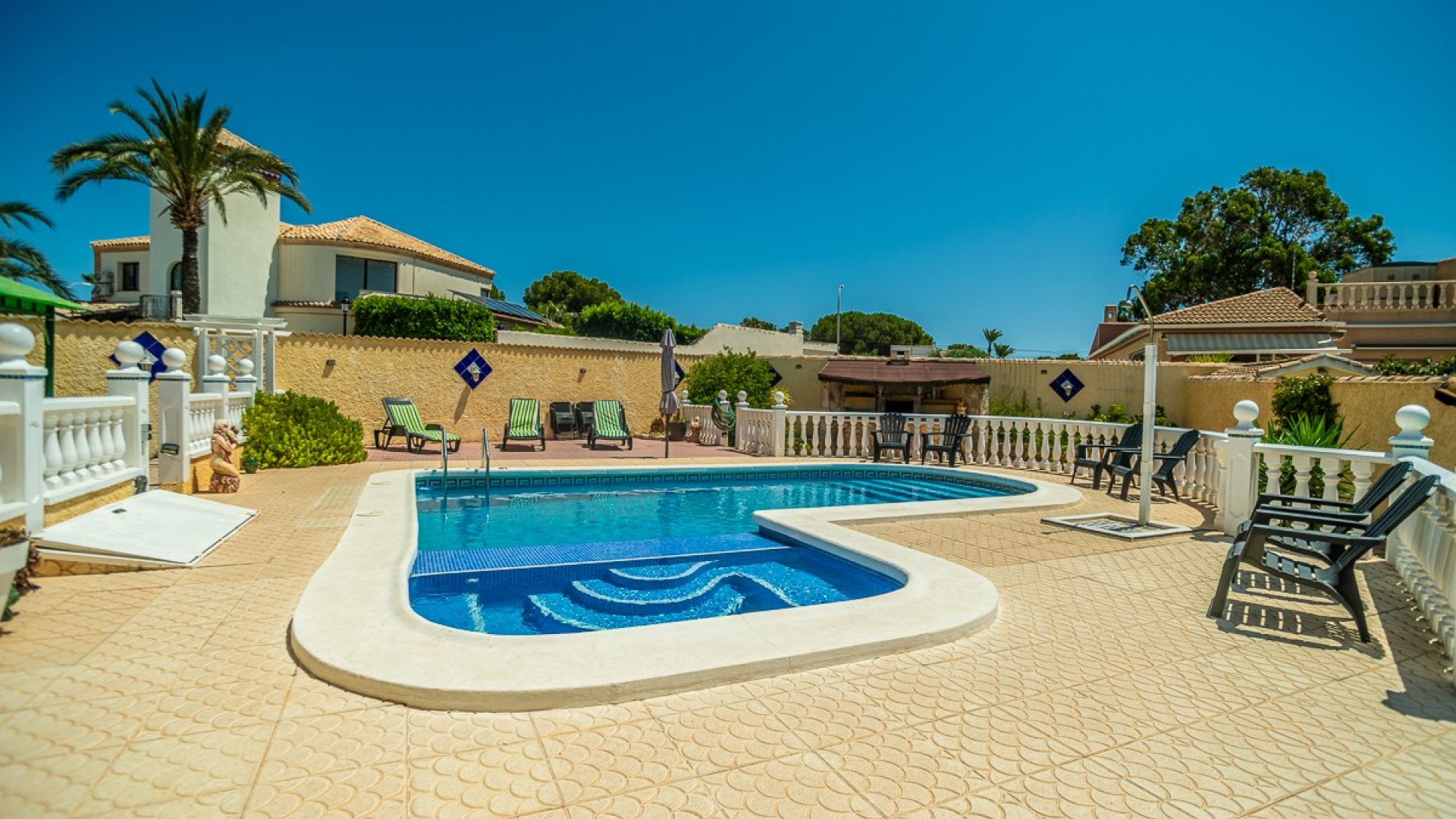 Återförsäljning - Villa - Torrevieja - la siesta