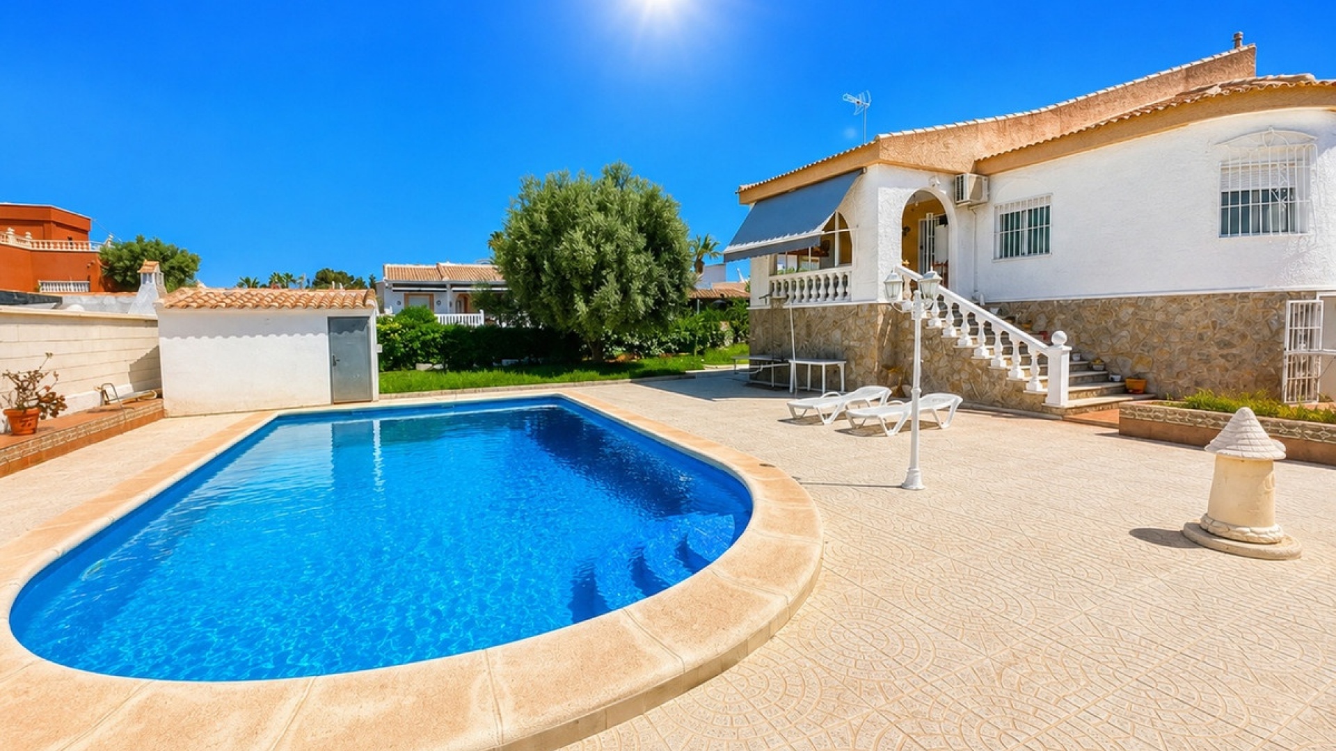 Återförsäljning - Villa - Torrevieja - La Siesta