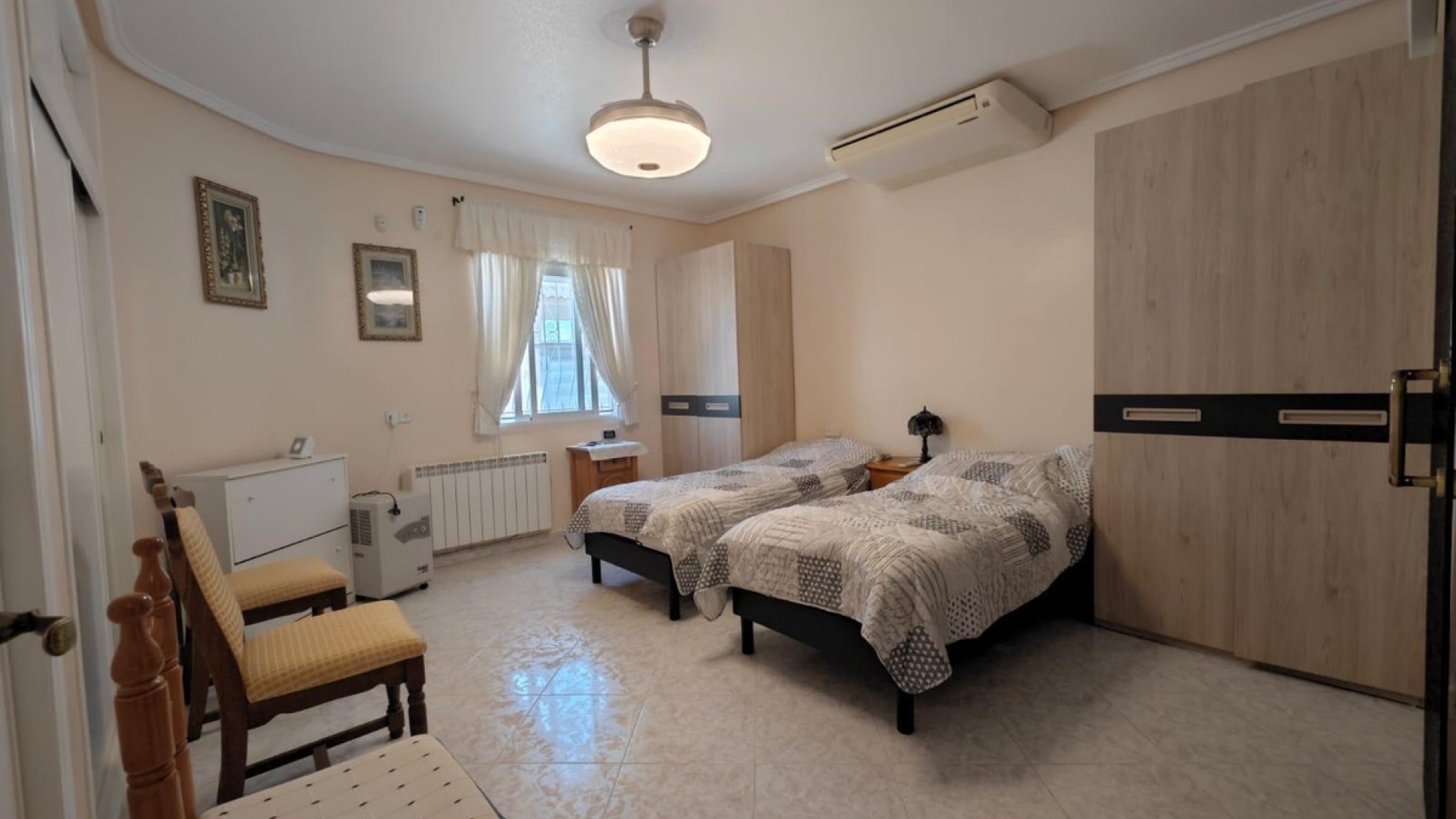 Återförsäljning - Villa - Torrevieja - La Siesta