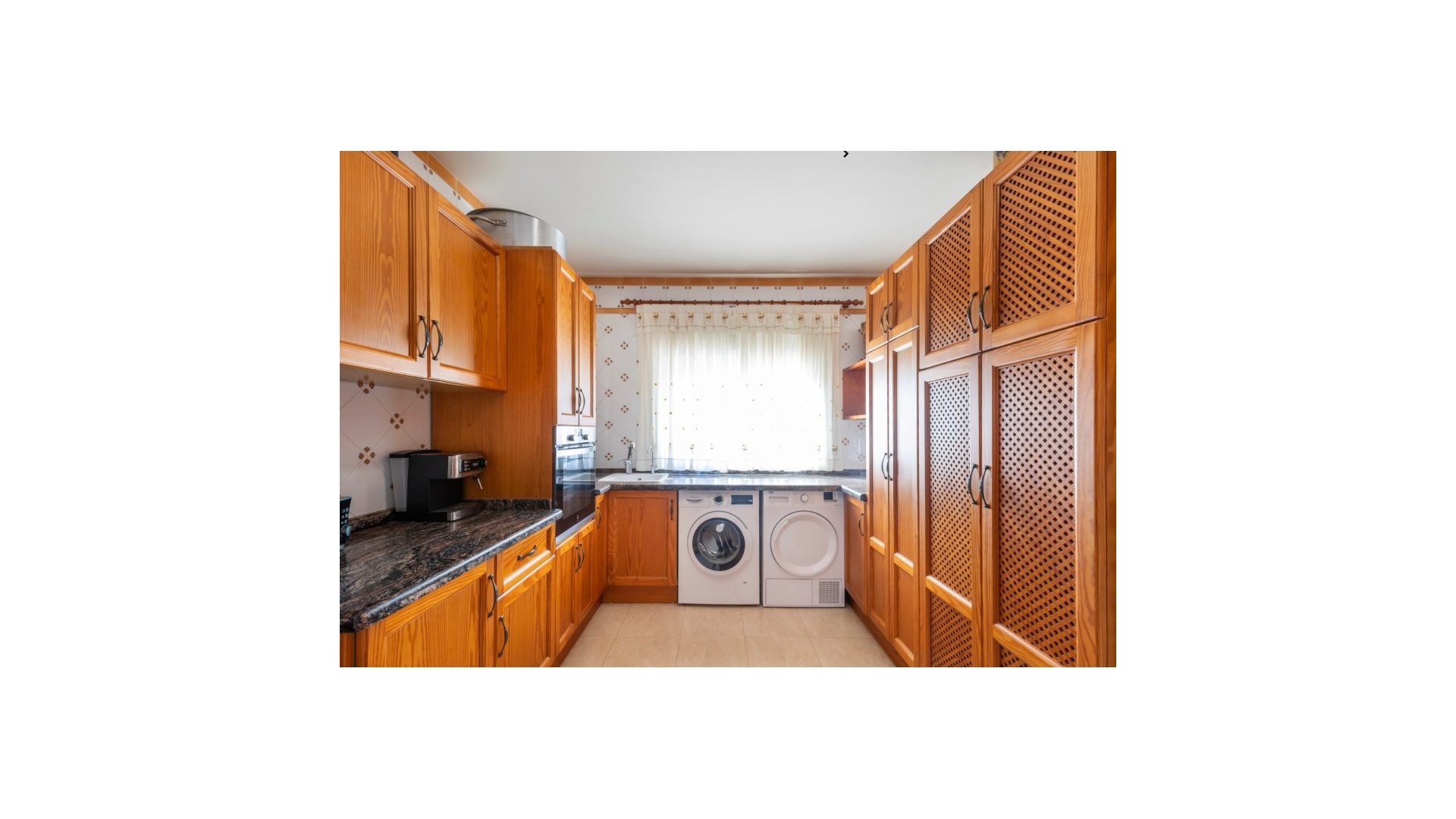 Återförsäljning - Villa - Torrevieja - Los Altos