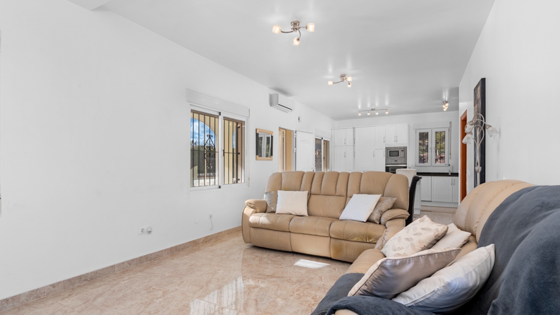 Återförsäljning - Villa - Torrevieja - Los Balcones