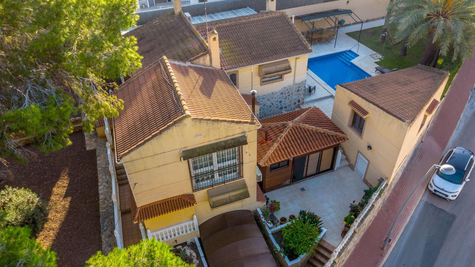 Återförsäljning - Villa - Torrevieja - Los balcones