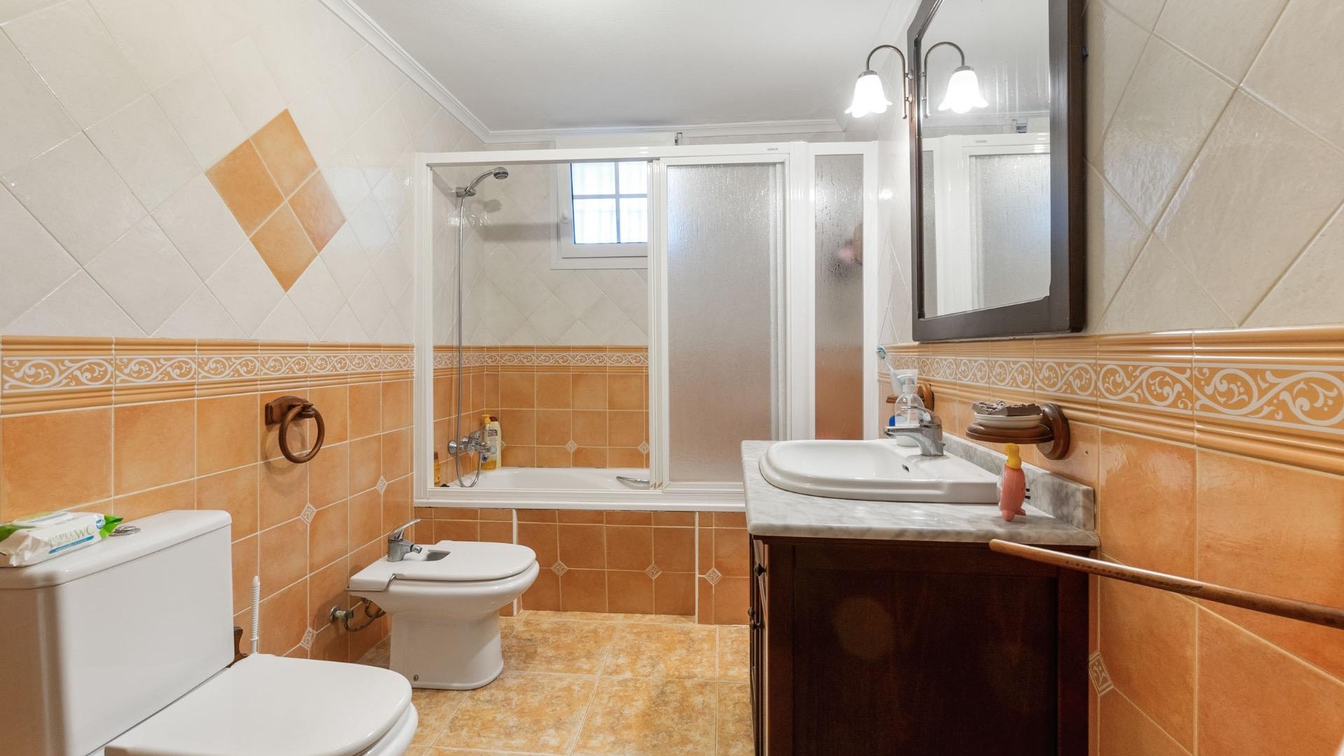 Återförsäljning - Villa - Torrevieja - Los balcones