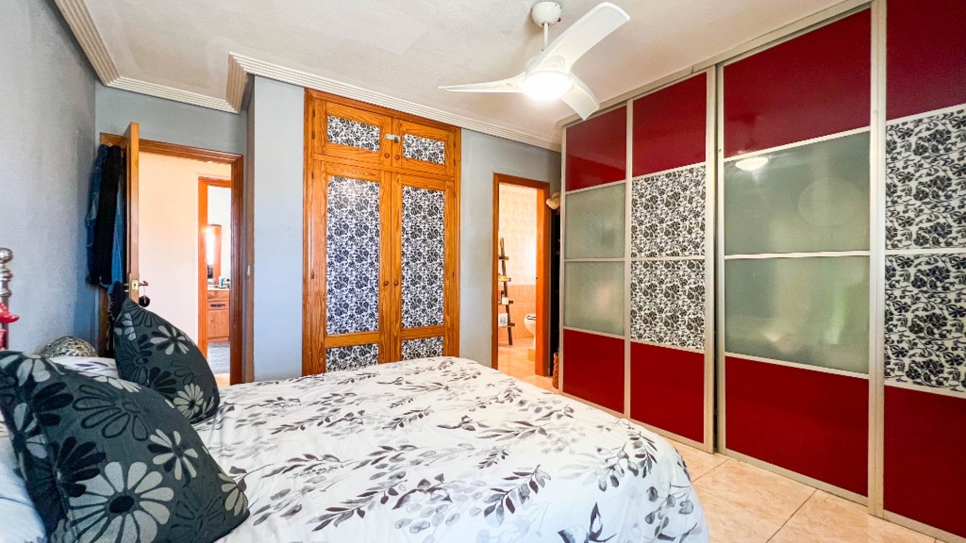 Återförsäljning - Villa - Torrevieja - Los Balcones