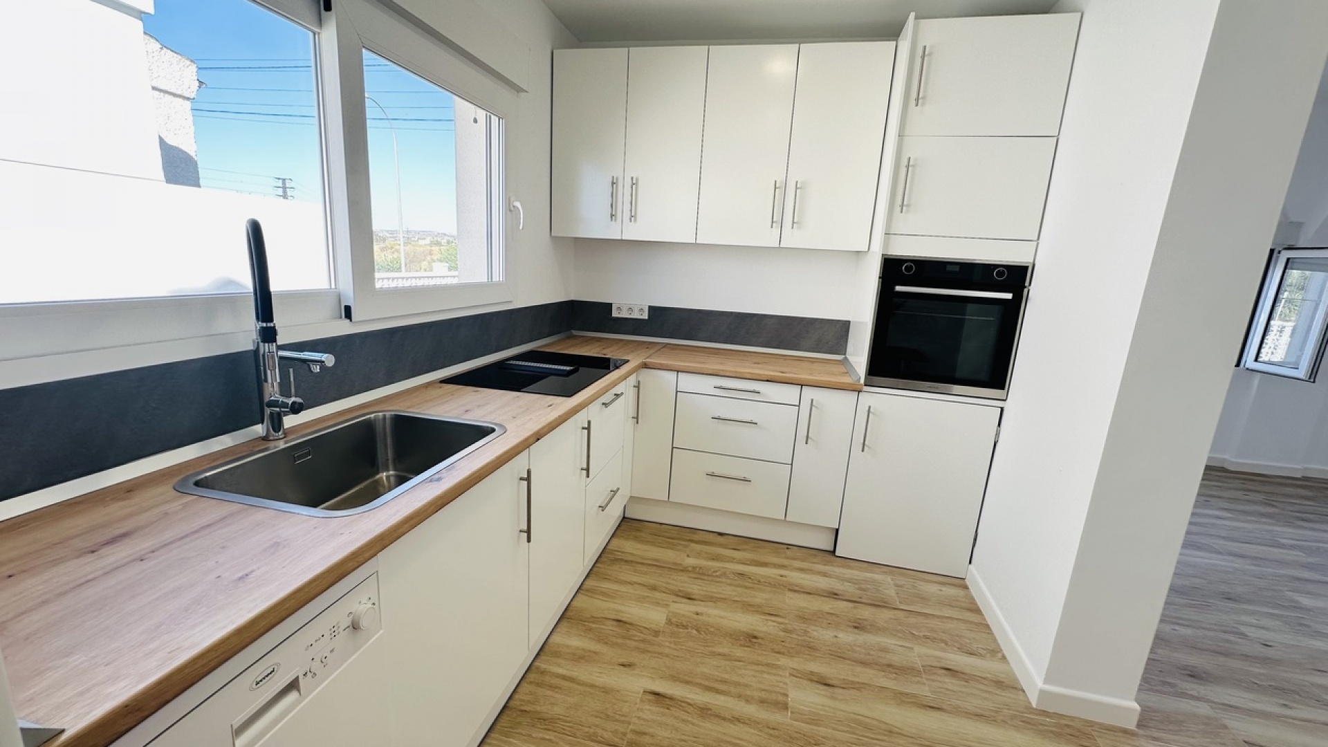 Återförsäljning - Villa - Torrevieja - san luis