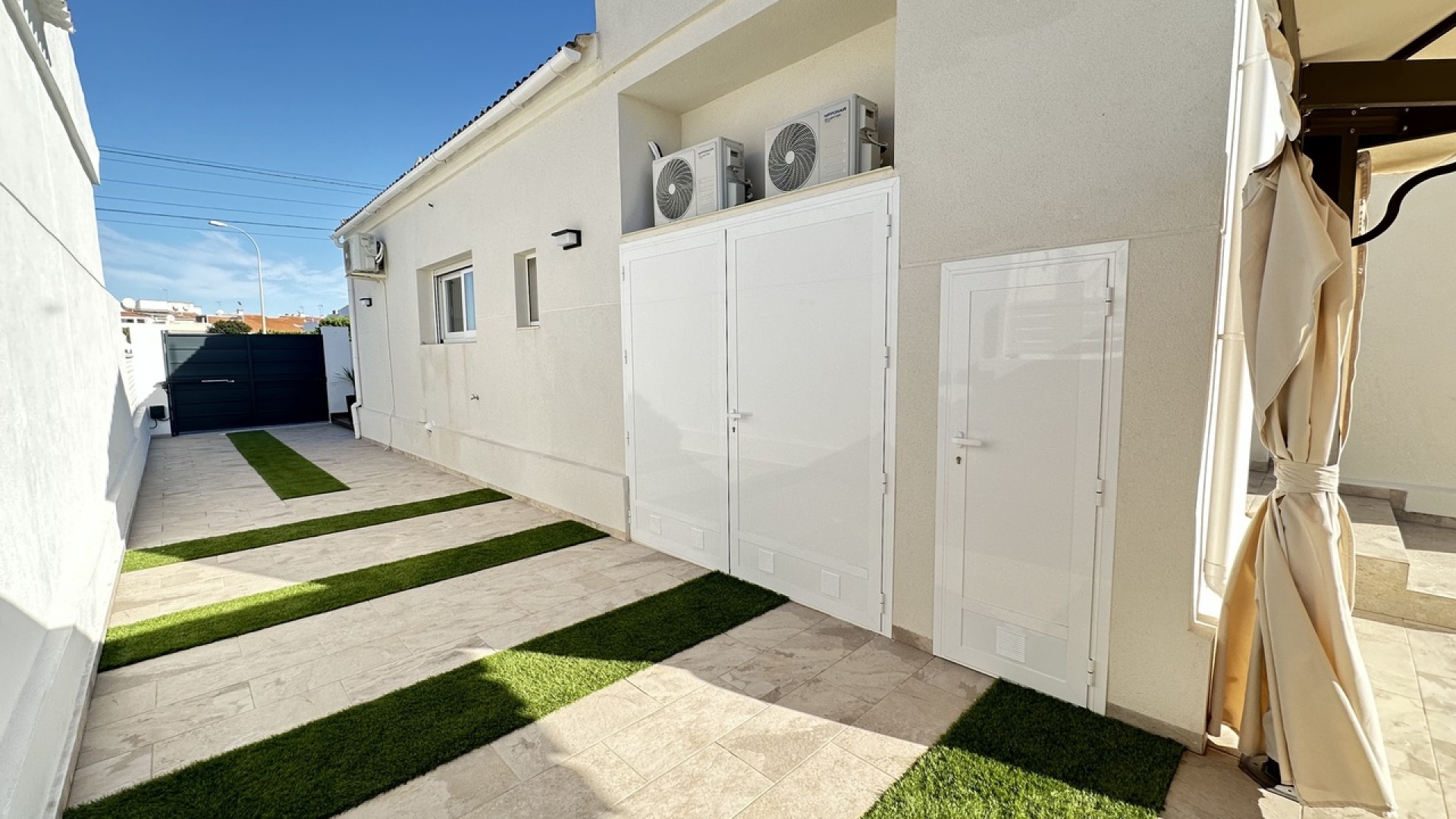 Återförsäljning - Villa - Torrevieja - san luis