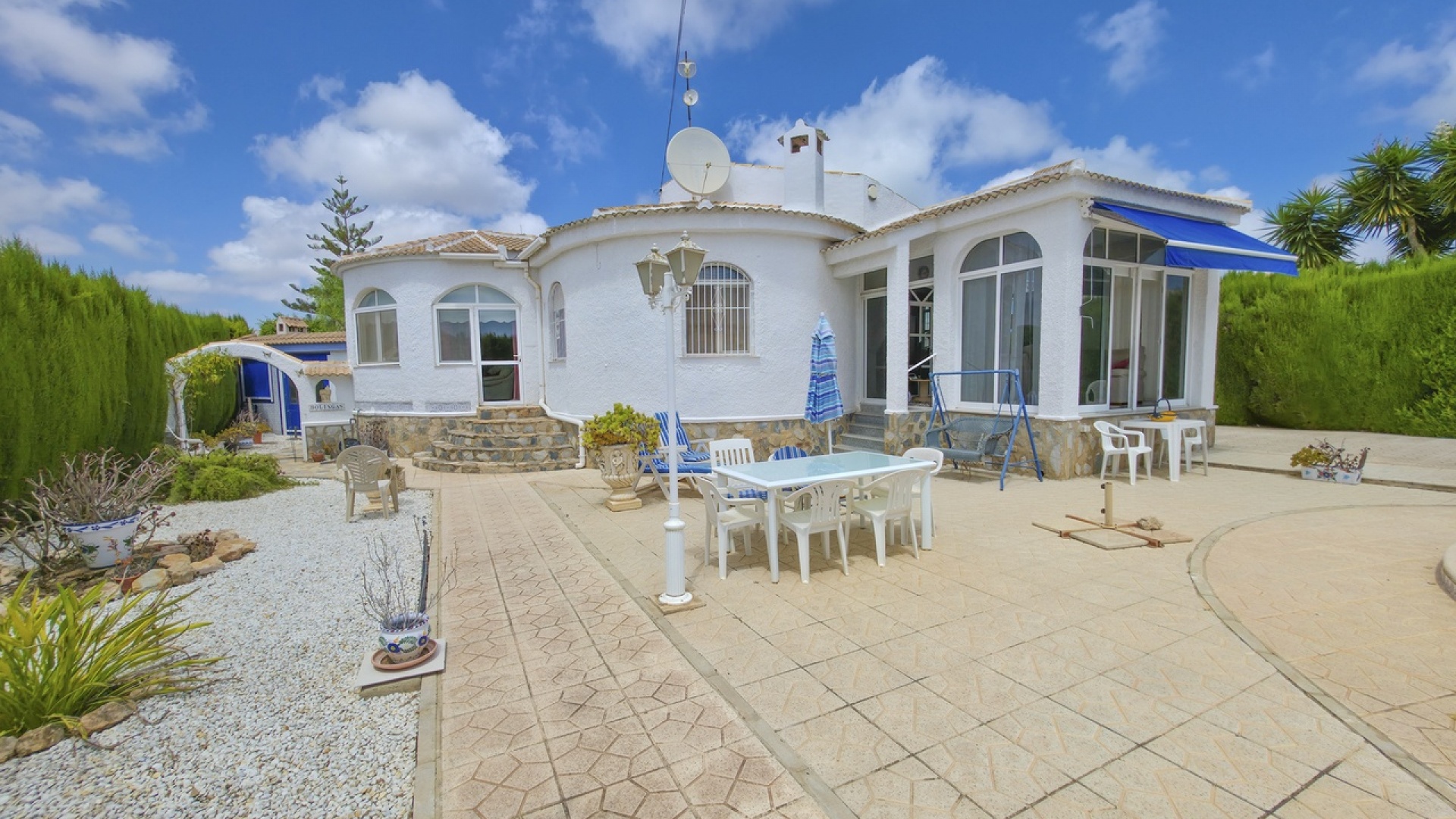 Återförsäljning - Villa - Torrevieja - san luis