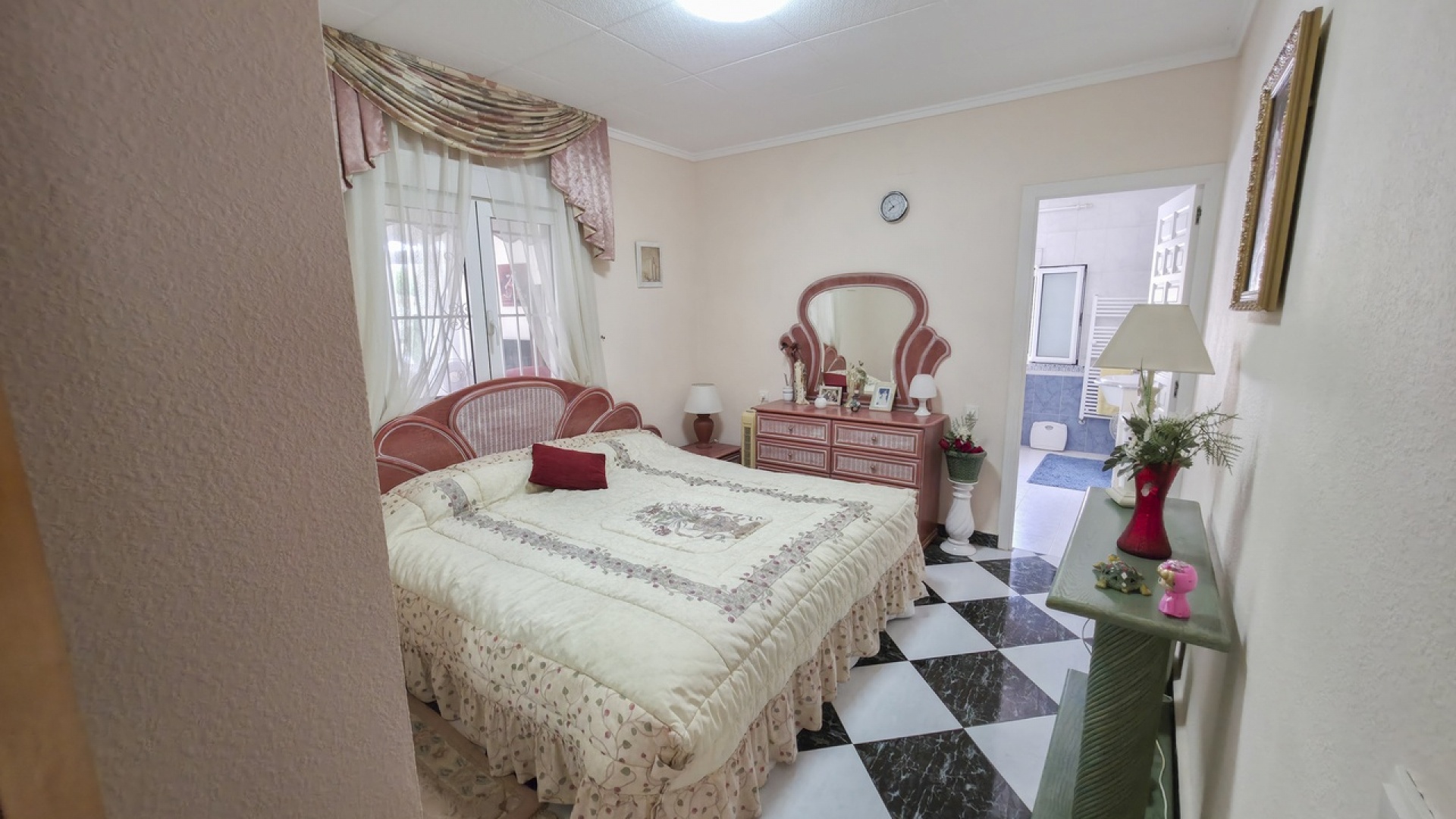 Återförsäljning - Villa - Torrevieja - san luis