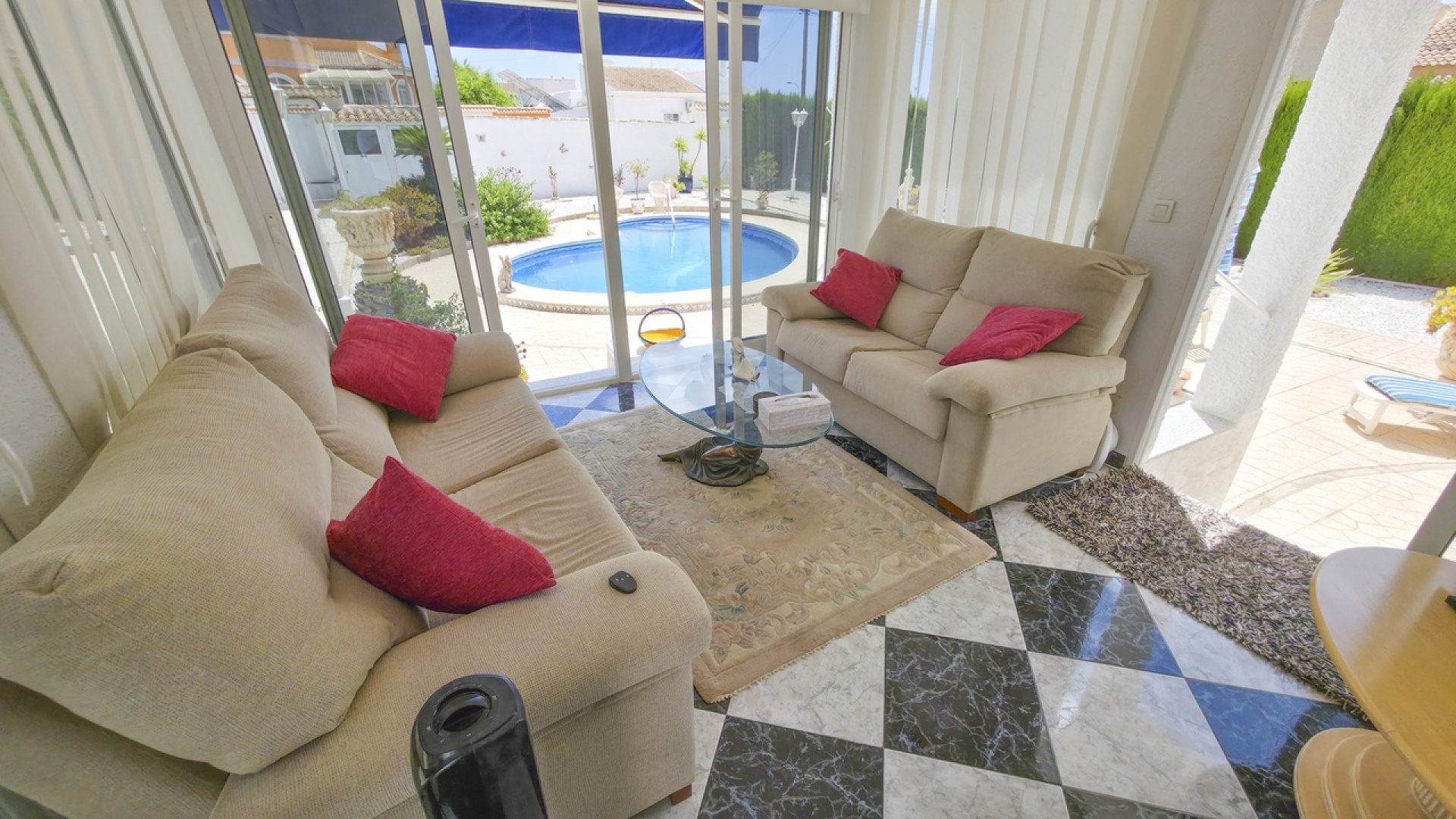 Återförsäljning - Villa - Torrevieja - san luis