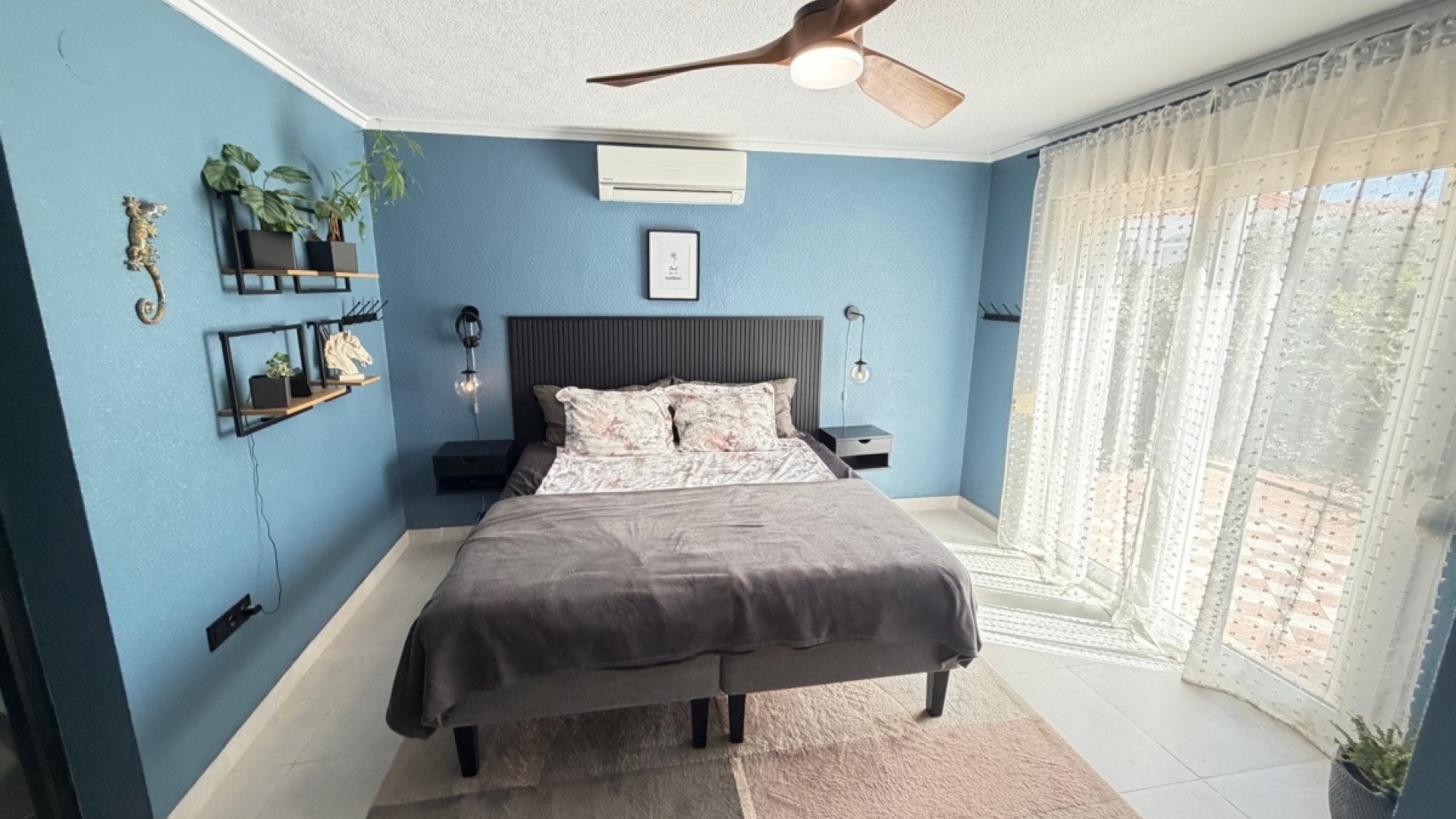 Återförsäljning - Villa - Torrevieja - San Luis
