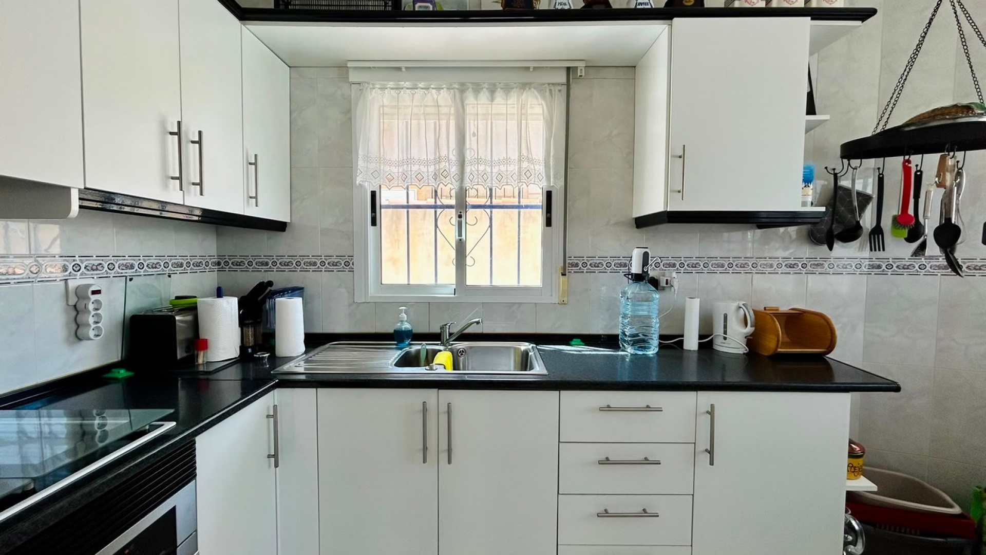 Återförsäljning - Villa - Torrevieja - san luis