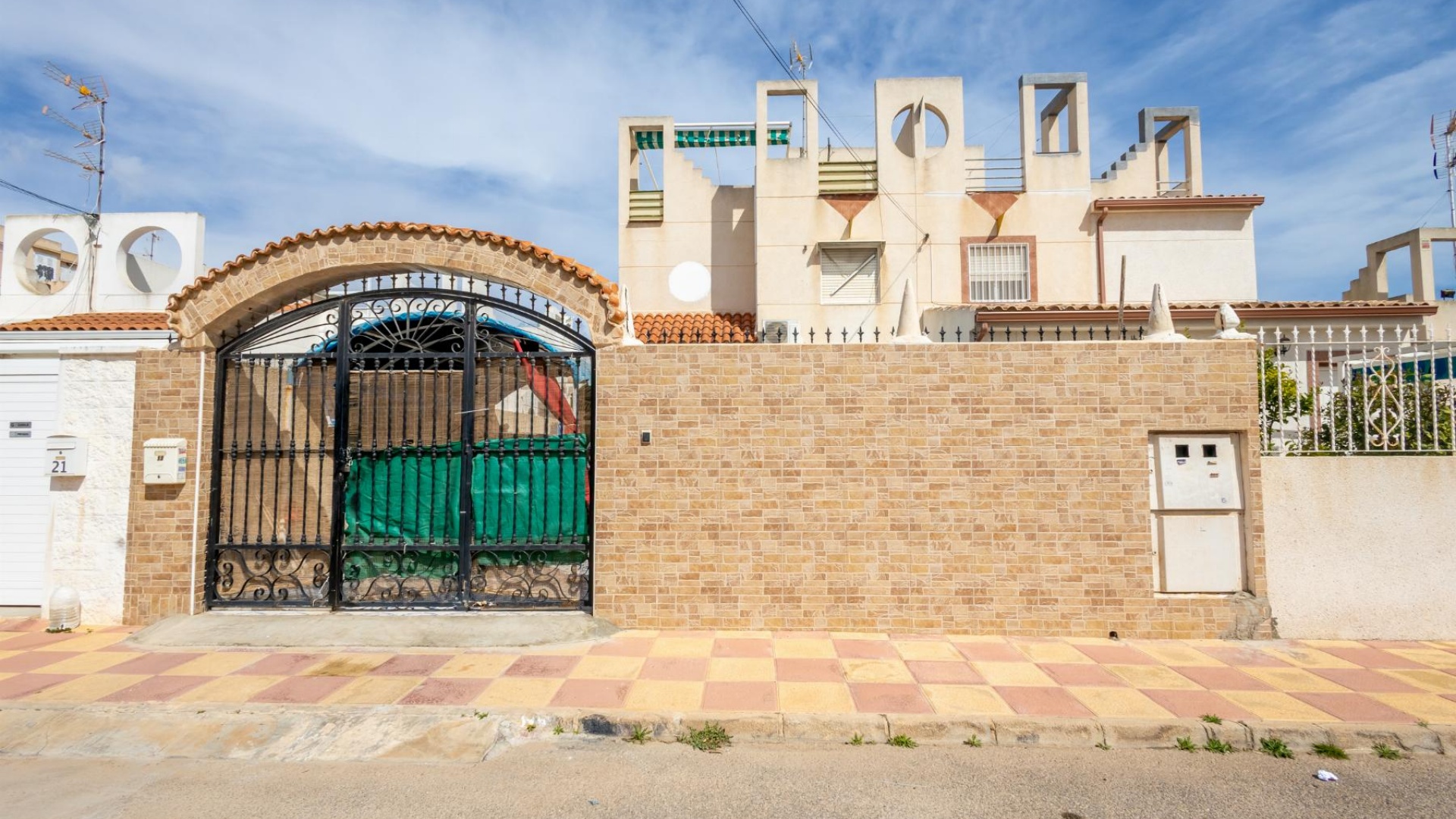 Återförsäljning - Villa - Torrevieja - torreta III