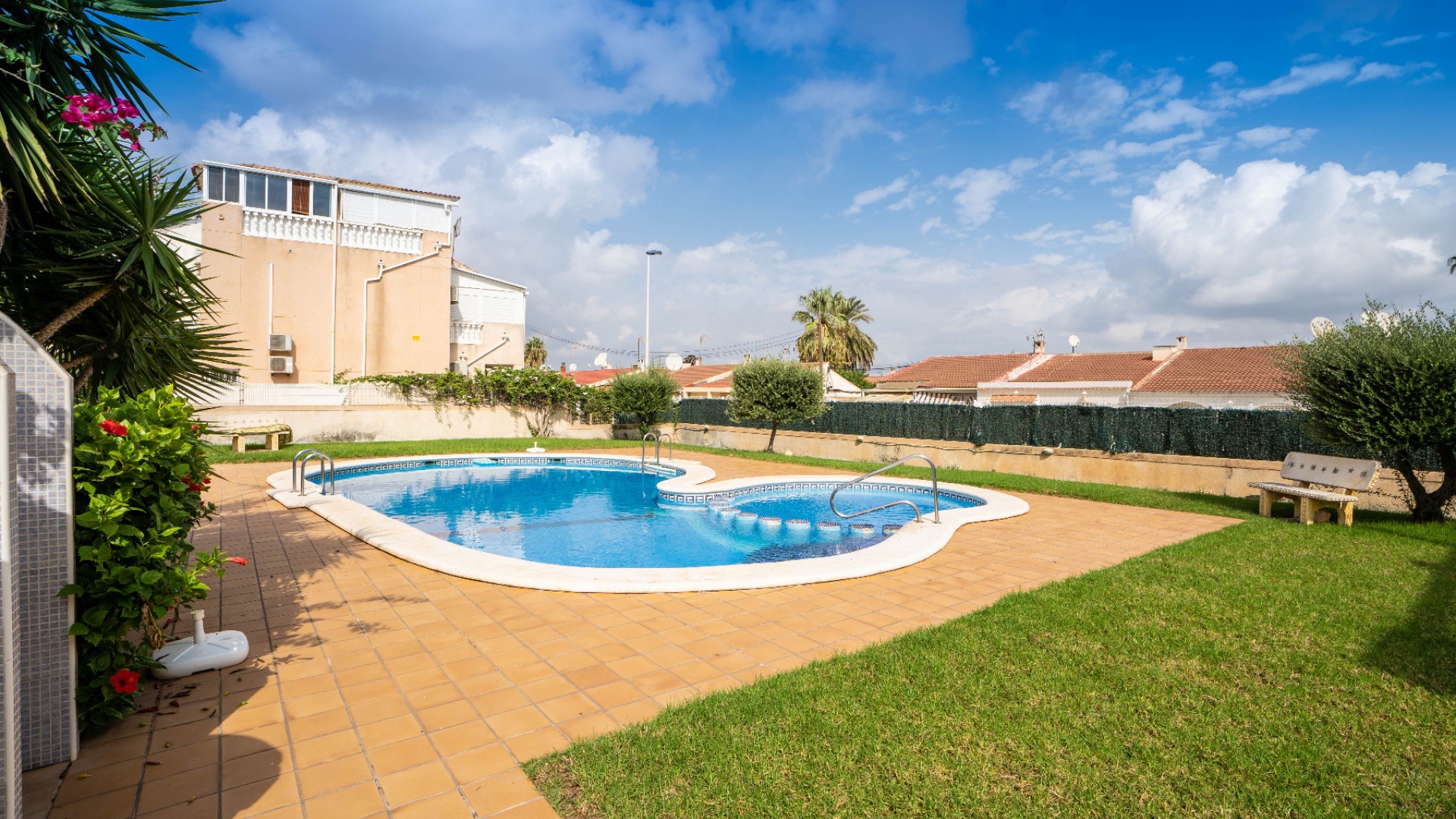 Återförsäljning - Villa - Torrevieja - torreta