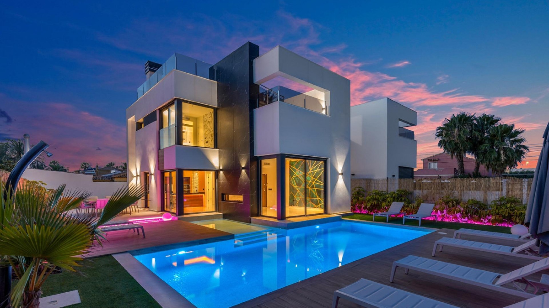 Återförsäljning - Villa - Torrevieja - Torrevieja Centro