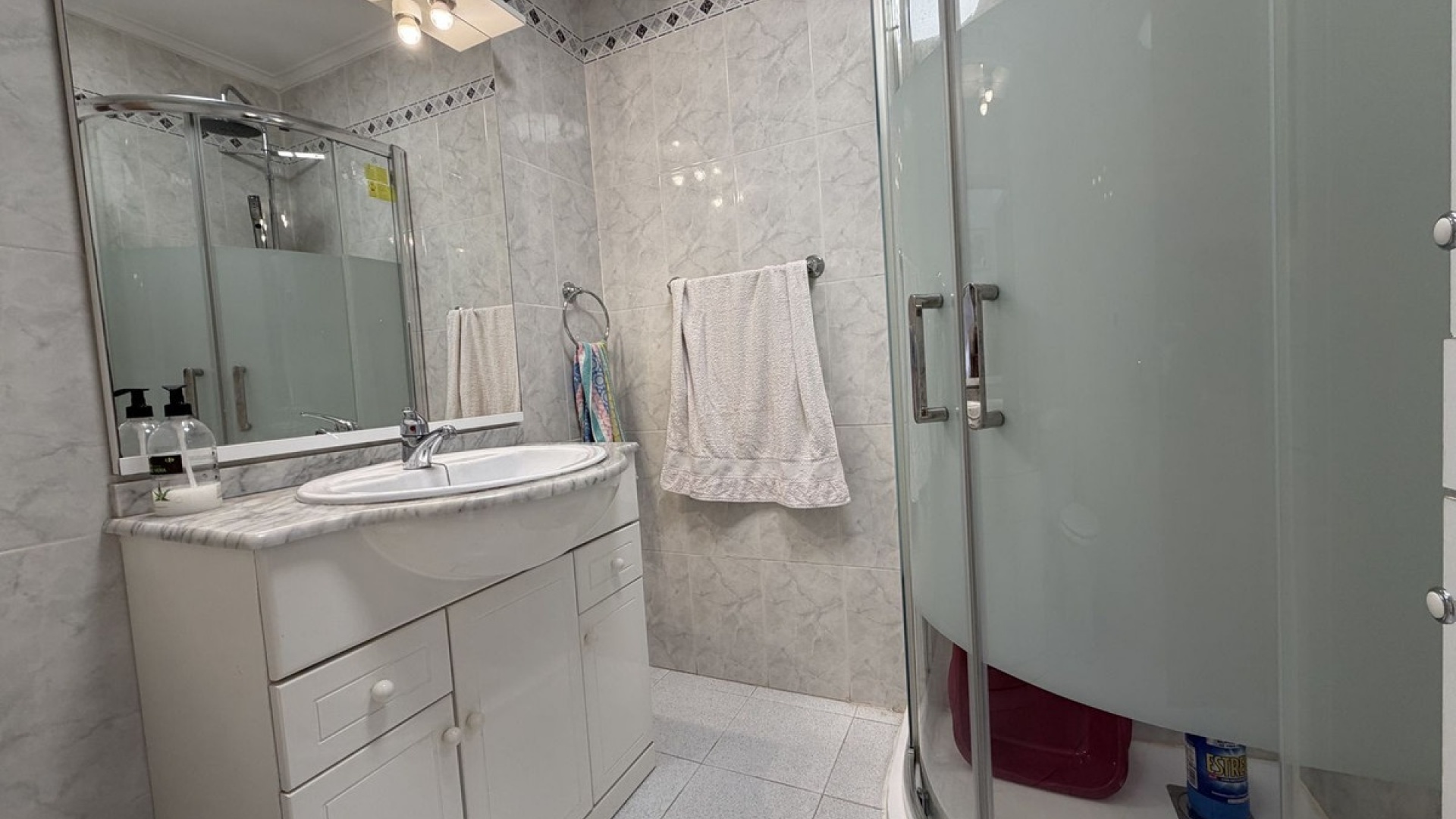 Återförsäljning - Villa - Torrevieja - Torrevieja Centro