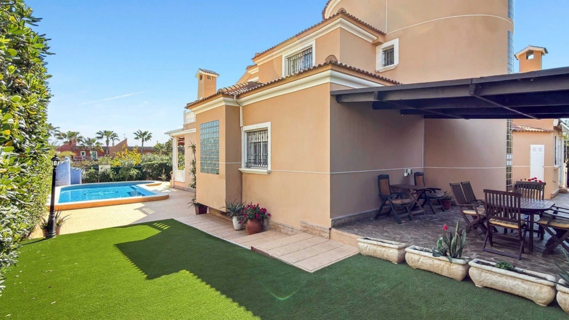 Återförsäljning - Villa - Torrevieja - Torrevieja Centro