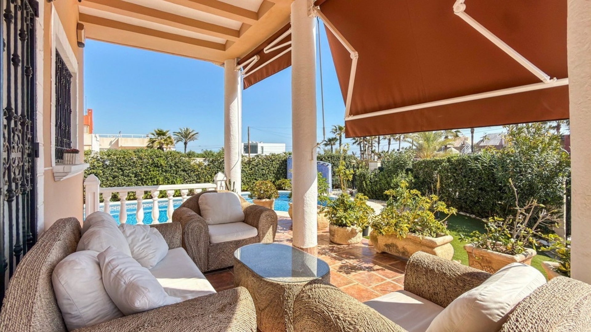 Återförsäljning - Villa - Torrevieja - Torrevieja Centro