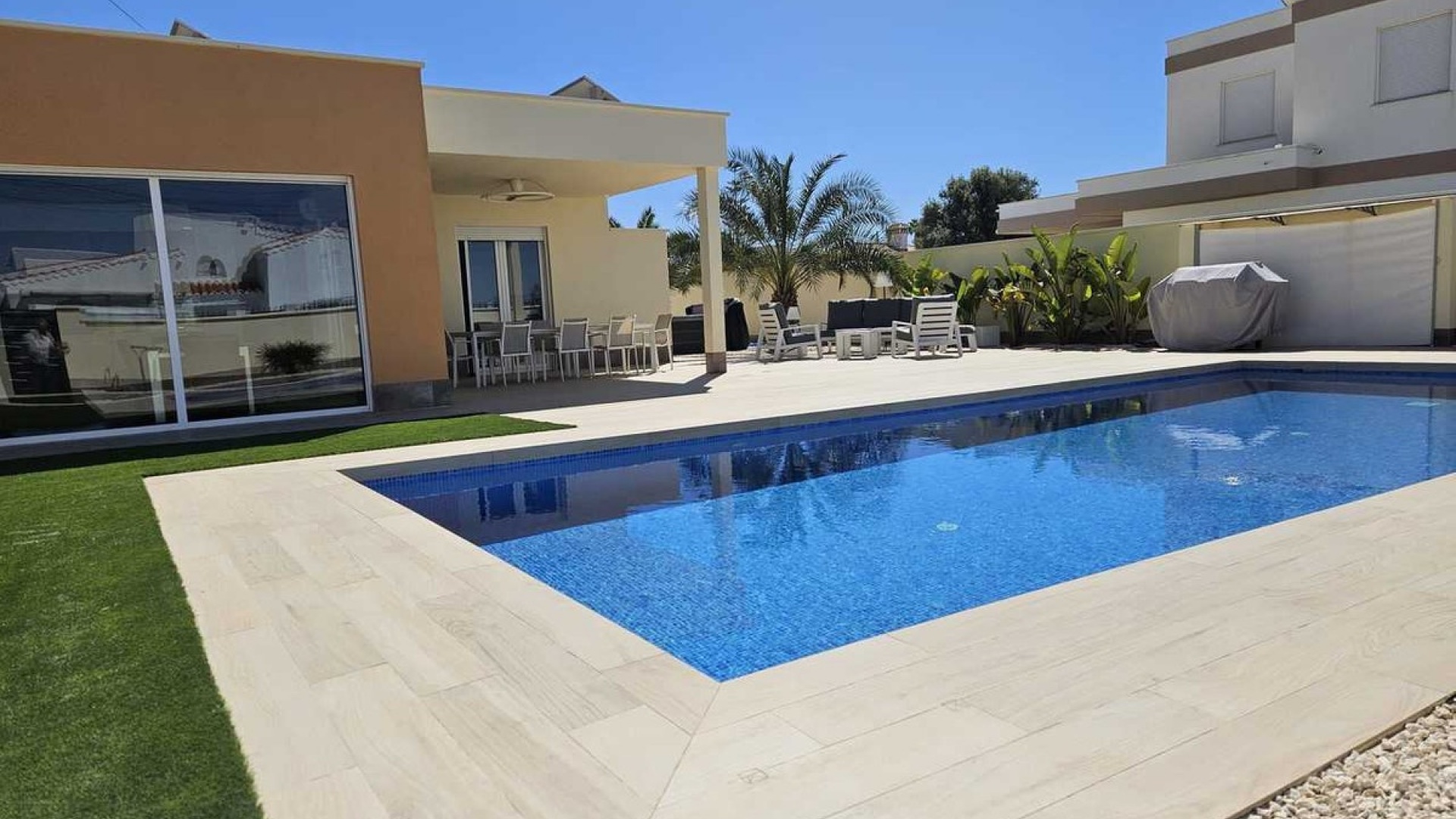 Återförsäljning - Villa - Torrevieja - Torrevieja Centro