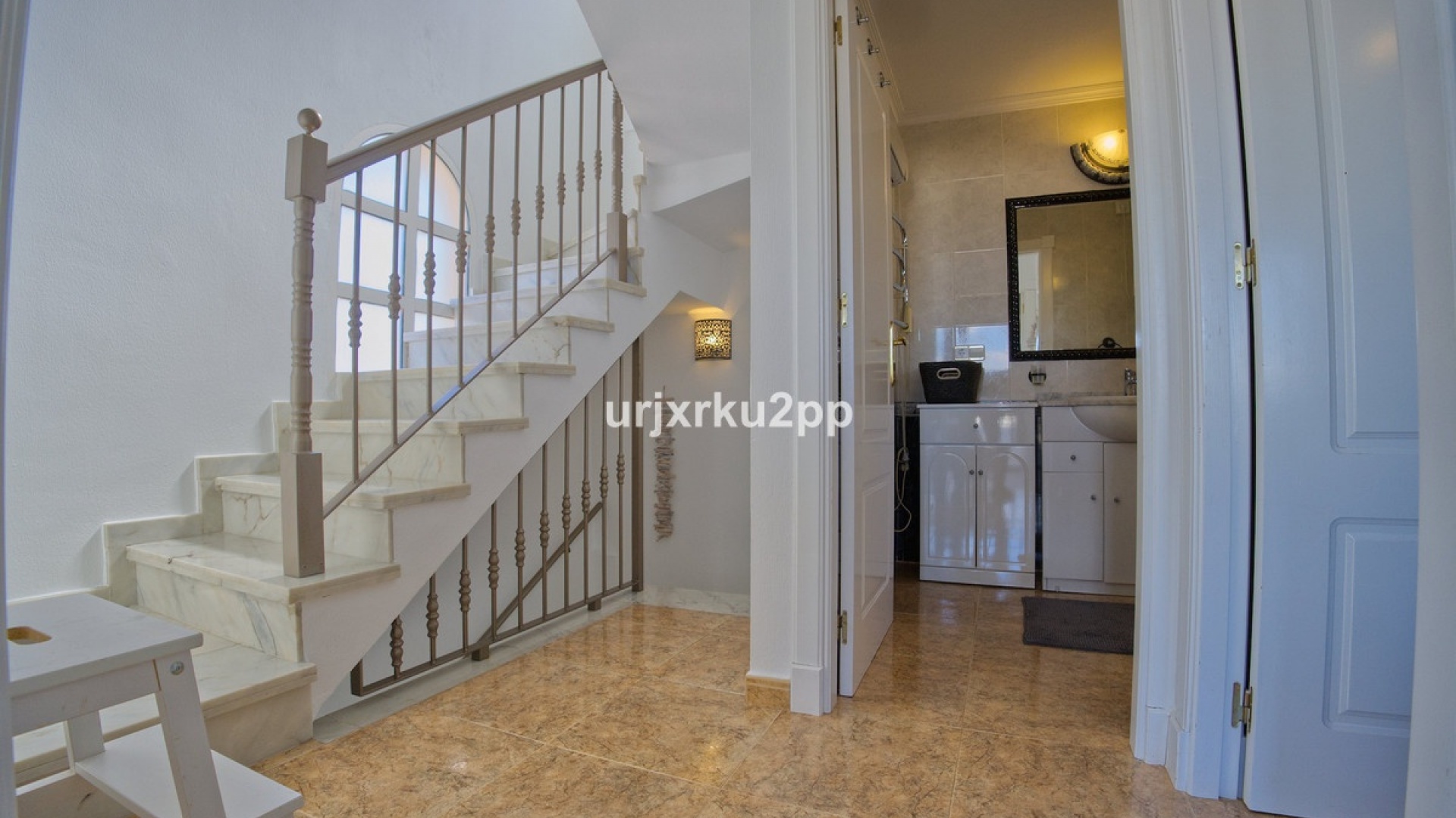 Återförsäljning - Villa - Torrevieja - Torrevieja Centro