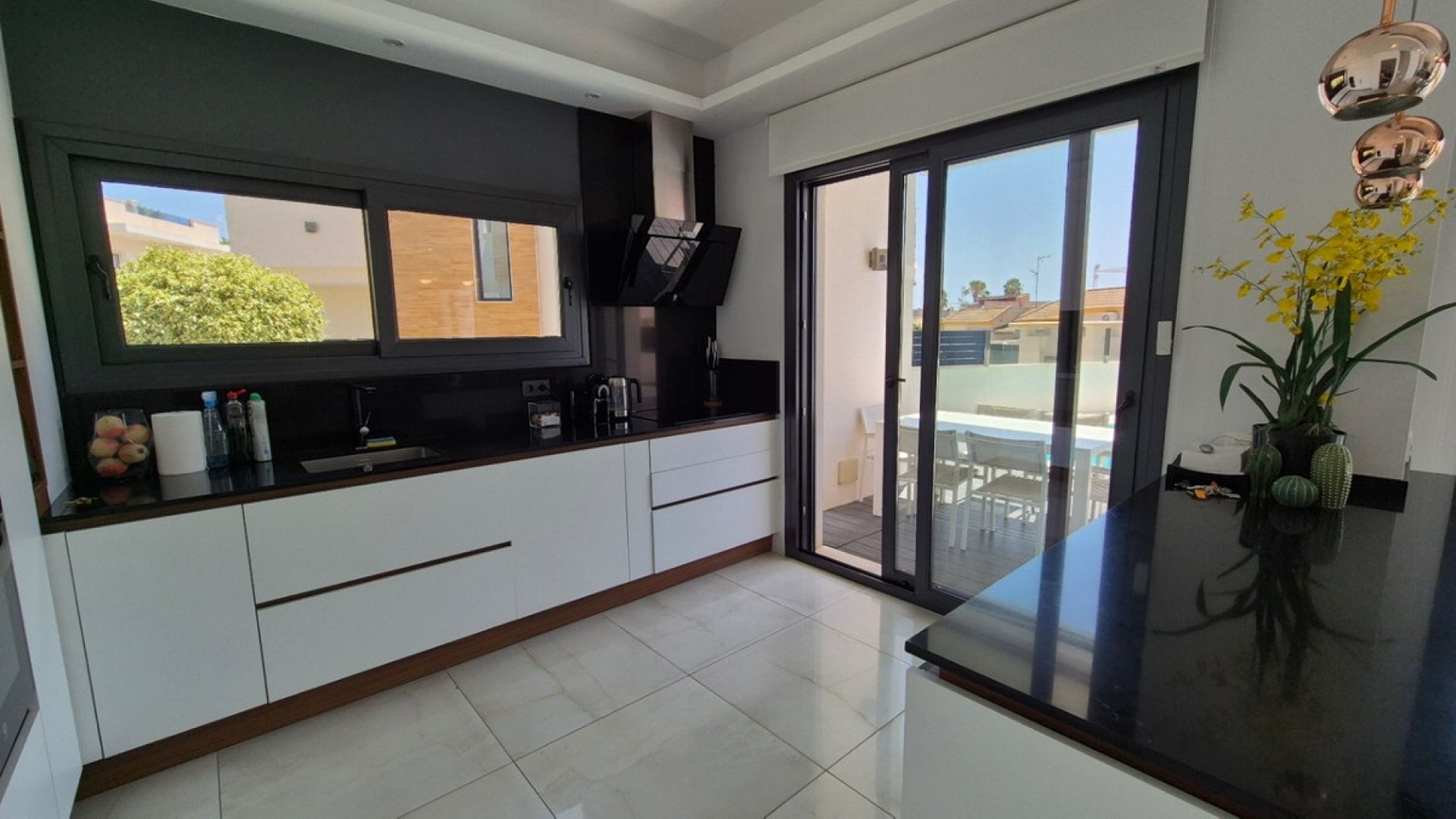 Återförsäljning - Villa - Torrevieja - Torrevieja Centro