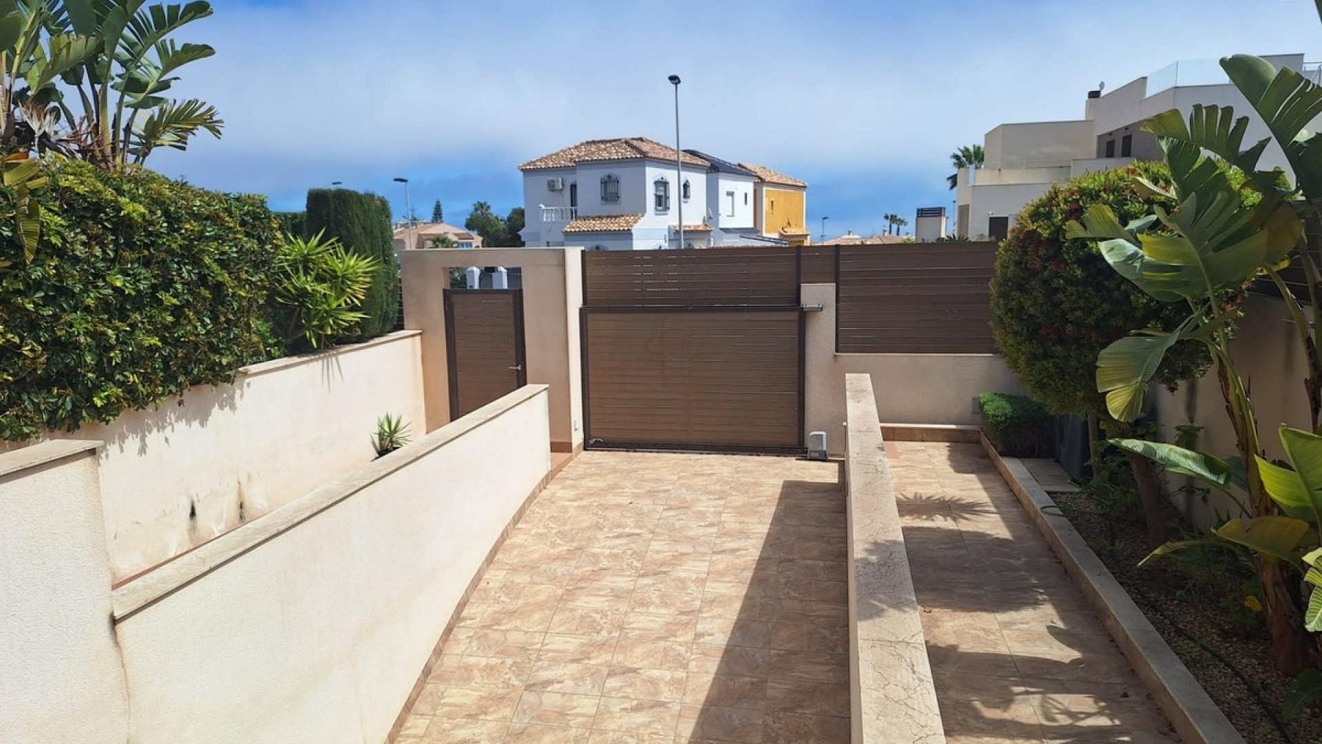 Återförsäljning - Villa - Torrevieja - Torrevieja Centro