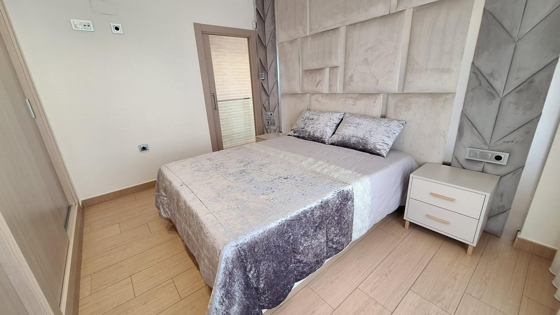Återförsäljning - Villa - Torrevieja - Torrevieja Centro