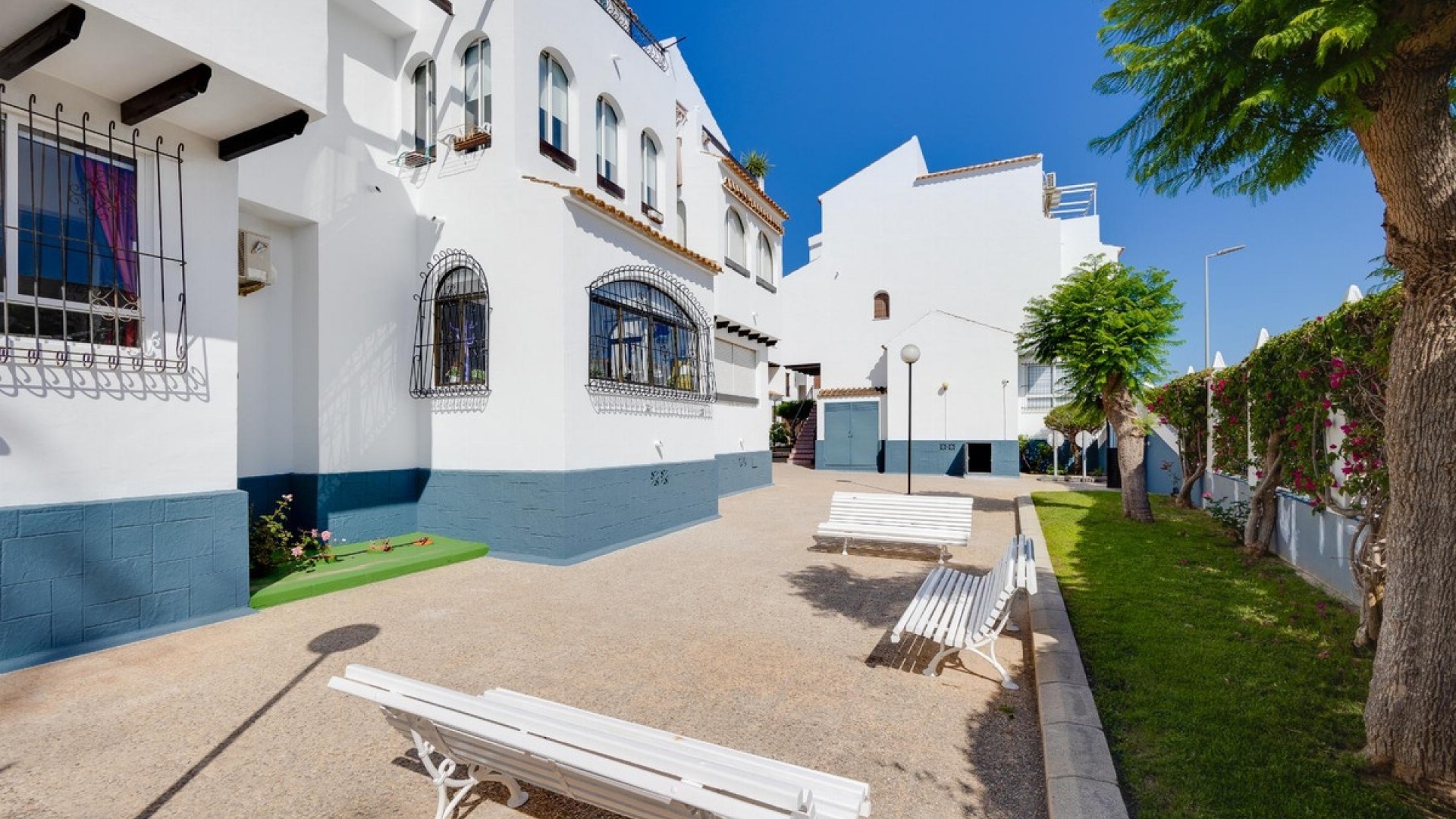Återförsäljning - Villa - Torrevieja - Torrevieja Centro