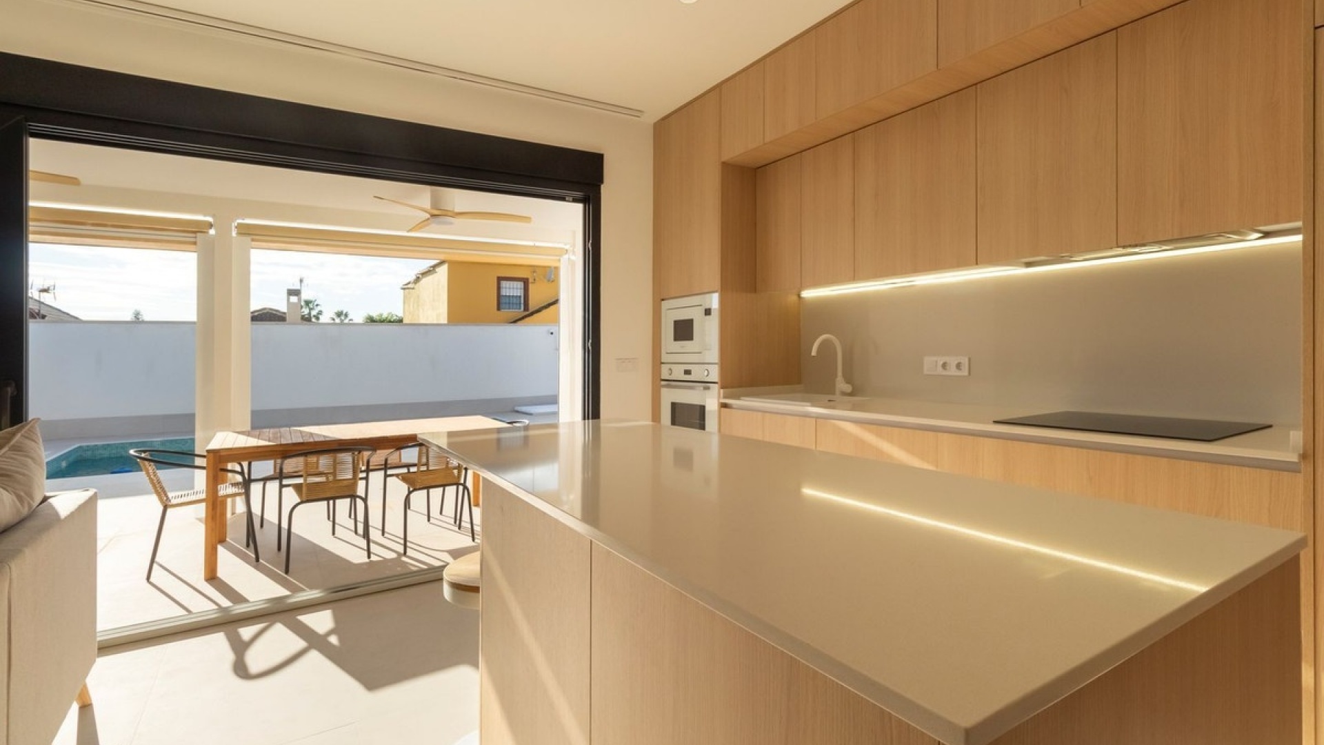 Återförsäljning - Villa - Torrevieja - Torrevieja Centro
