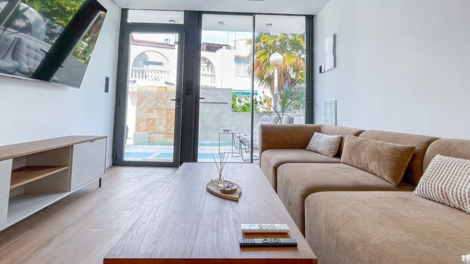 Återförsäljning - Villa - Torrevieja - Torrevieja Centro