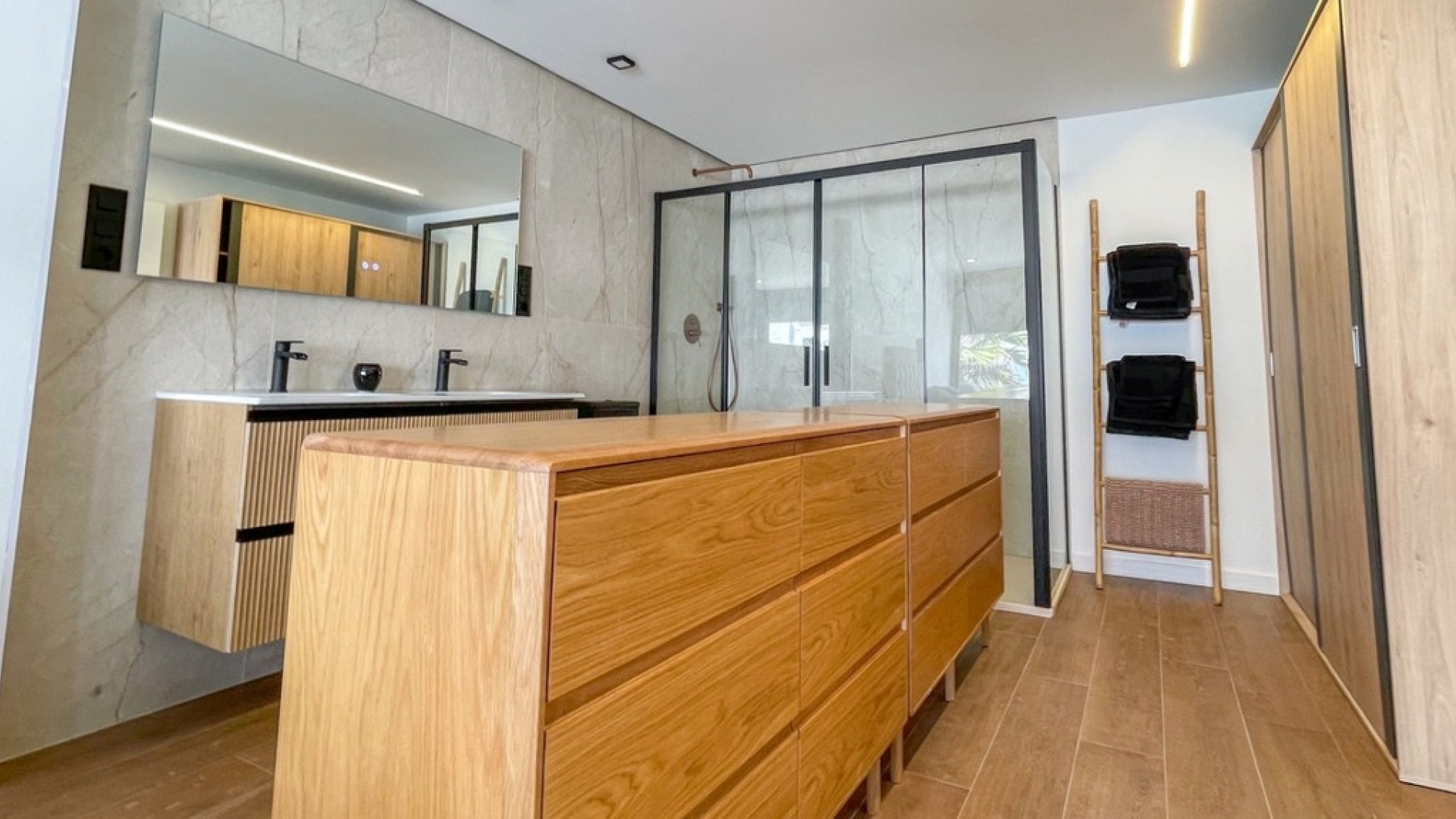 Återförsäljning - Villa - Torrevieja - Torrevieja Centro