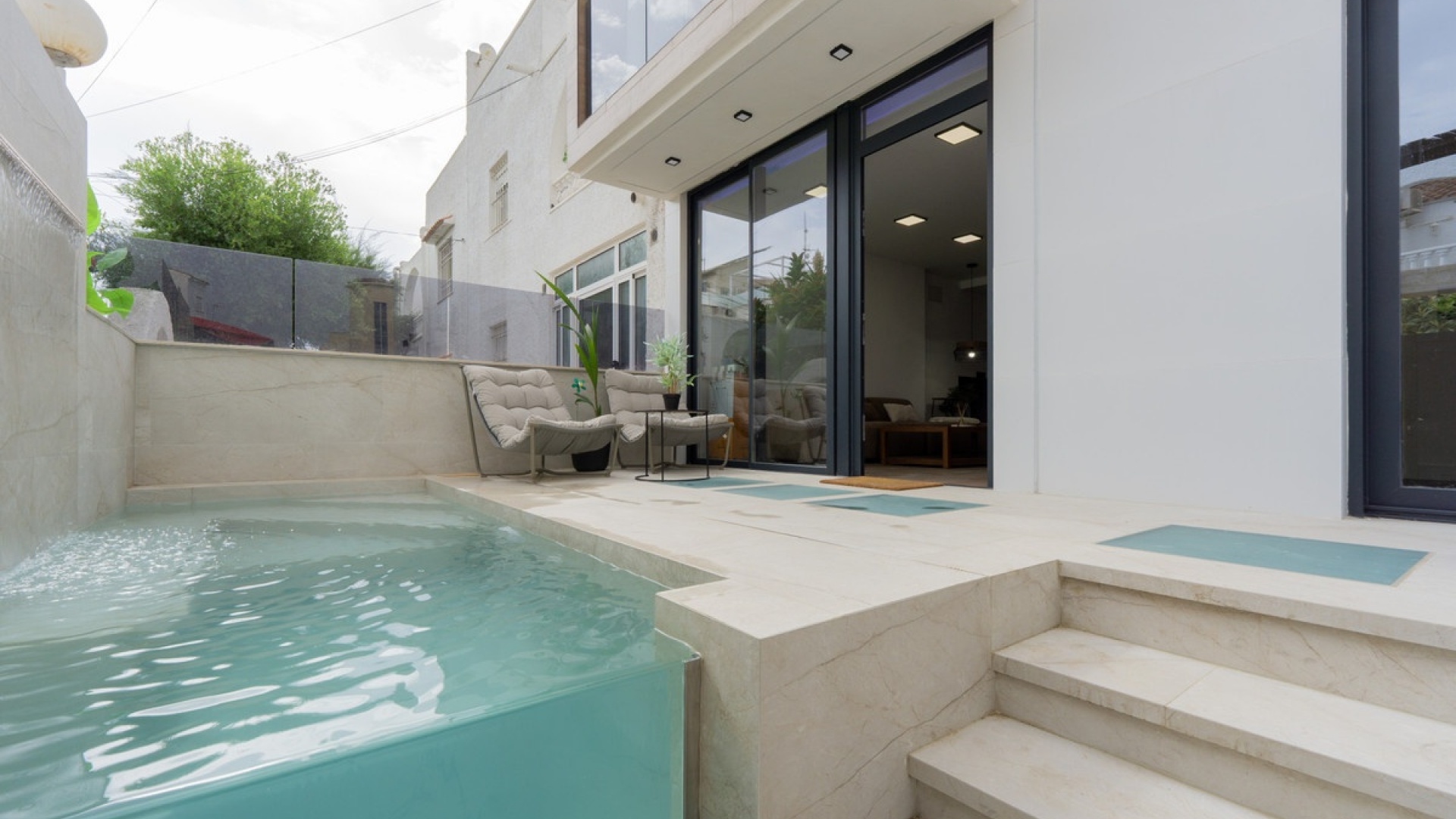 Återförsäljning - Villa - Torrevieja - Torrevieja Centro