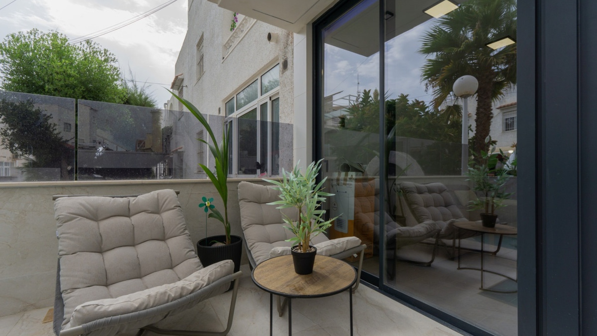 Återförsäljning - Villa - Torrevieja - Torrevieja Centro