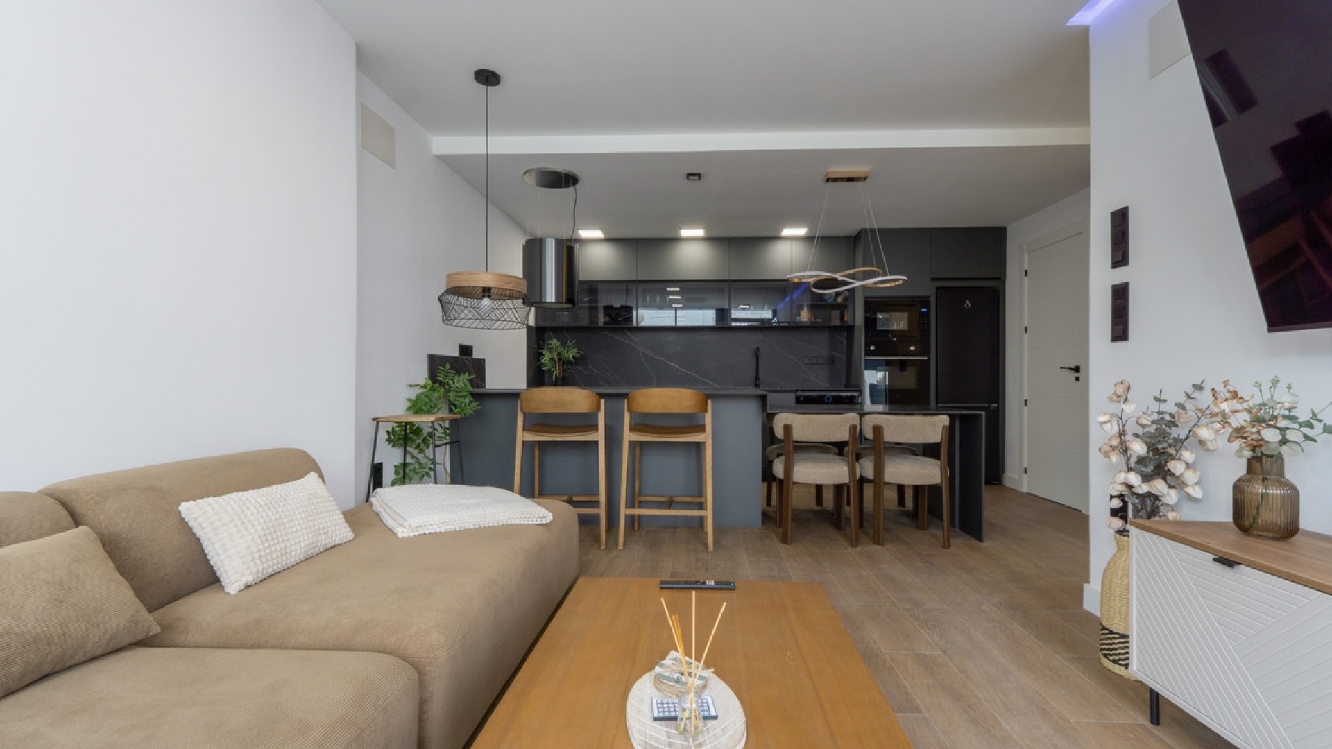 Återförsäljning - Villa - Torrevieja - Torrevieja Centro