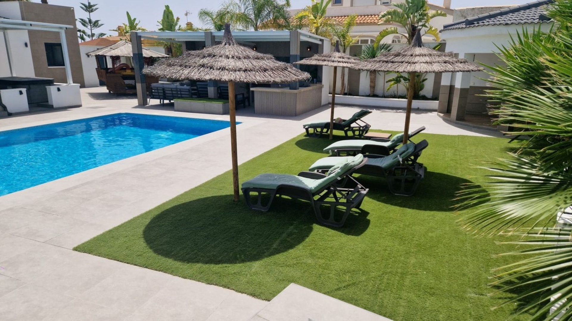 Återförsäljning - Villa - Torrevieja - Torrevieja Centro