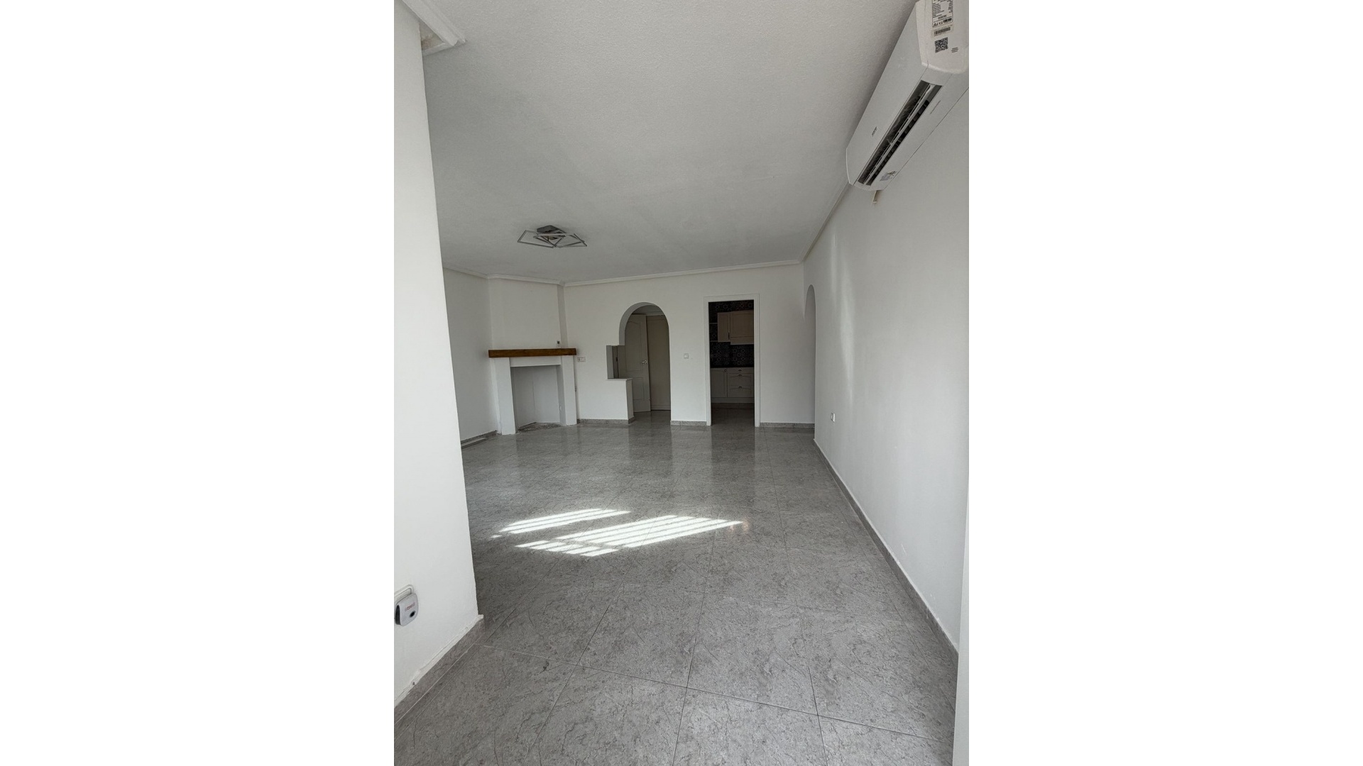 Återförsäljning - Villa - Torrevieja - Torrevieja Centro