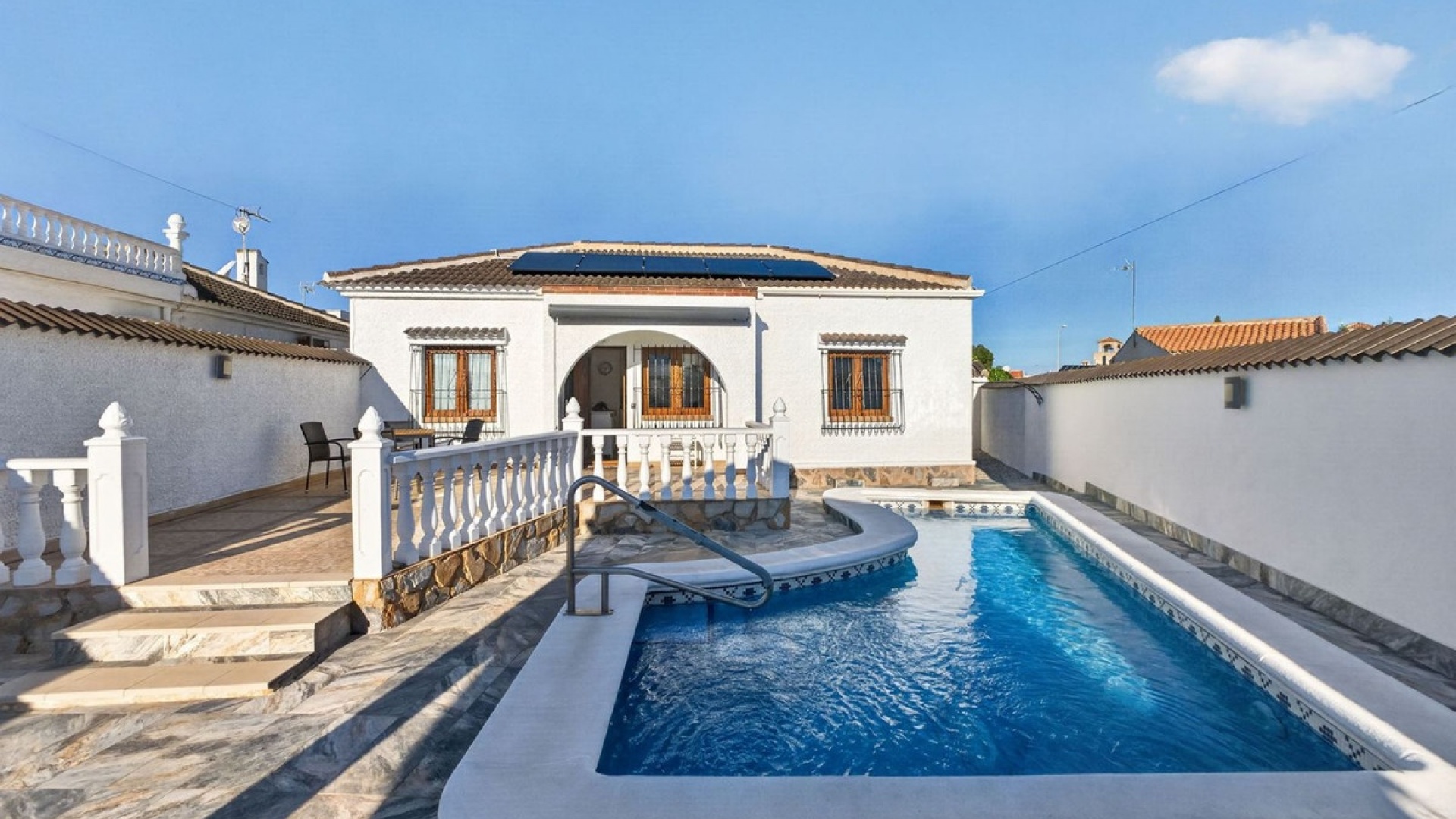 Återförsäljning - Villa - Torrevieja - Torrevieja Centro