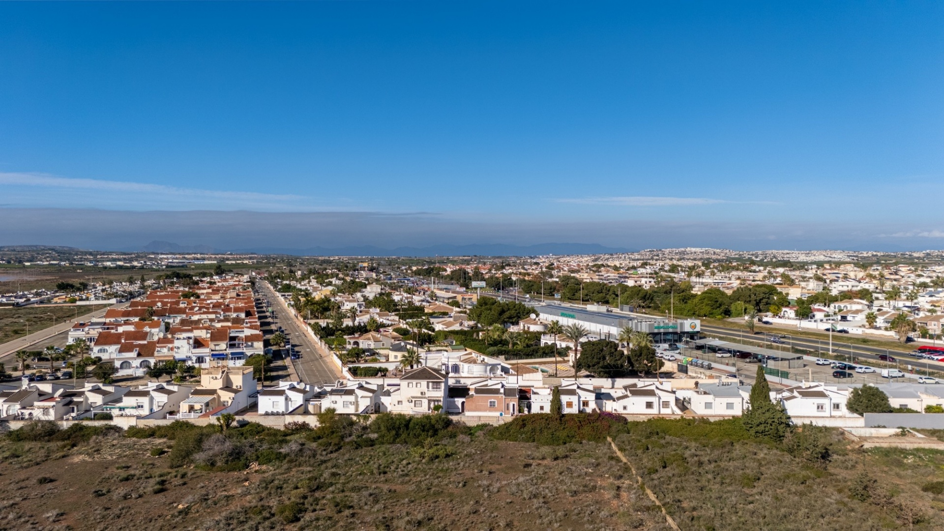 Återförsäljning - Villa - Torrevieja - Urbanización San Luis