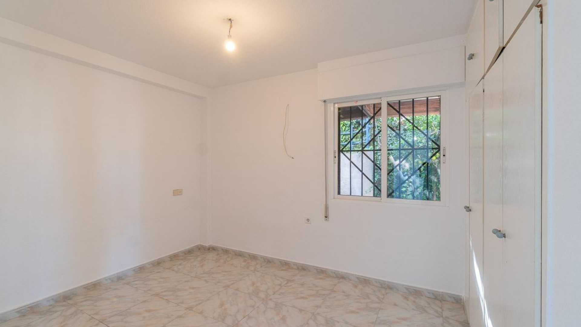 Återförsäljning - Villa - Torrevieja