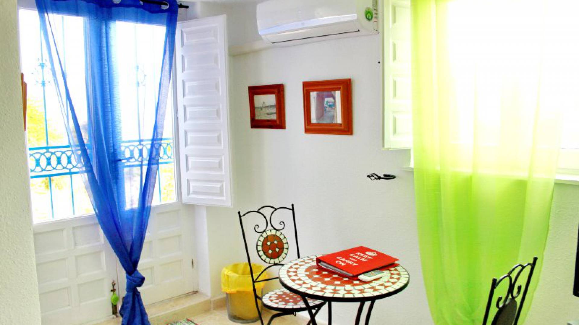 Återförsäljning - Villa - Villamartin - blue lagoon