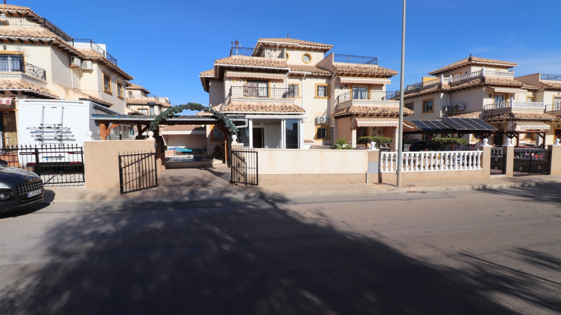 Återförsäljning - Villa - Villamartin - Costa Blanca South