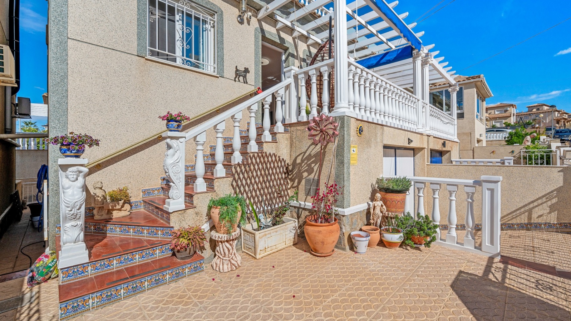 Återförsäljning - Villa - Villamartin - El Galan