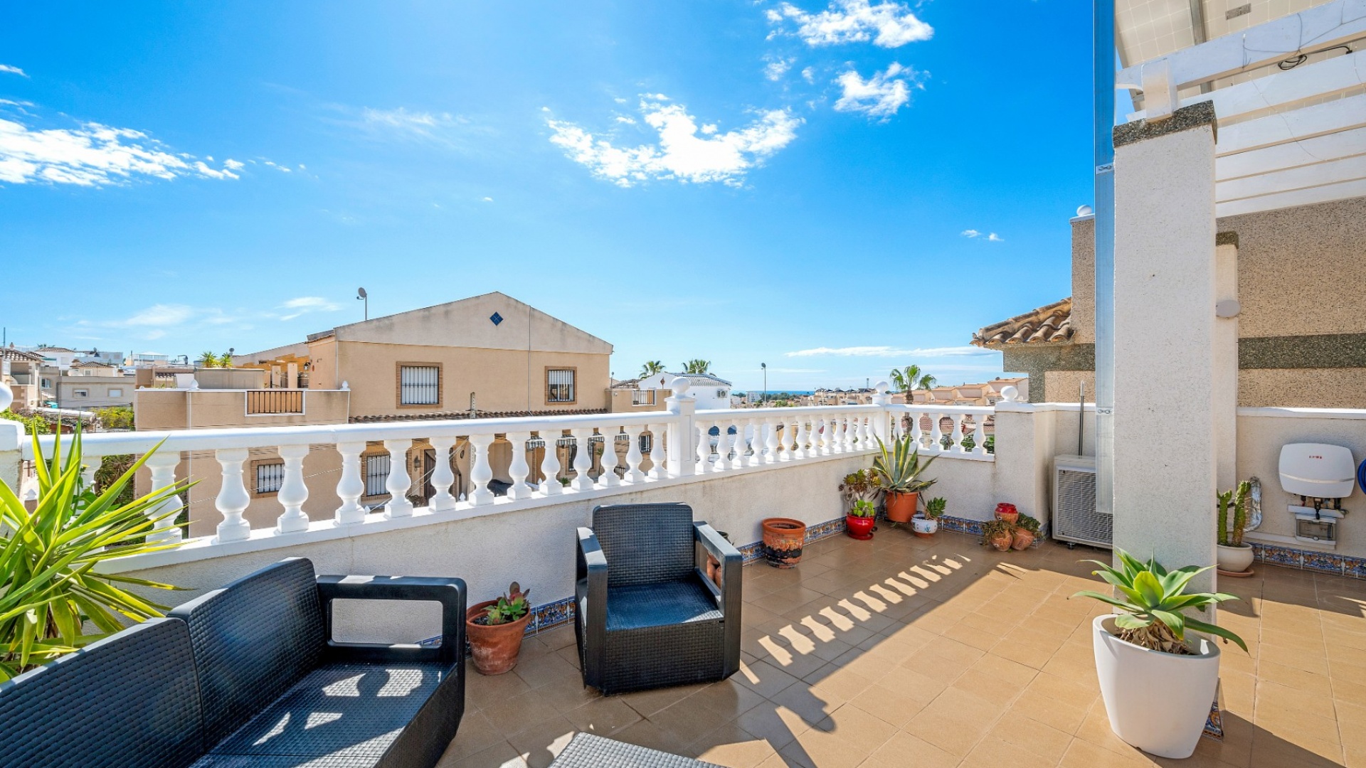 Återförsäljning - Villa - Villamartin - El Galan