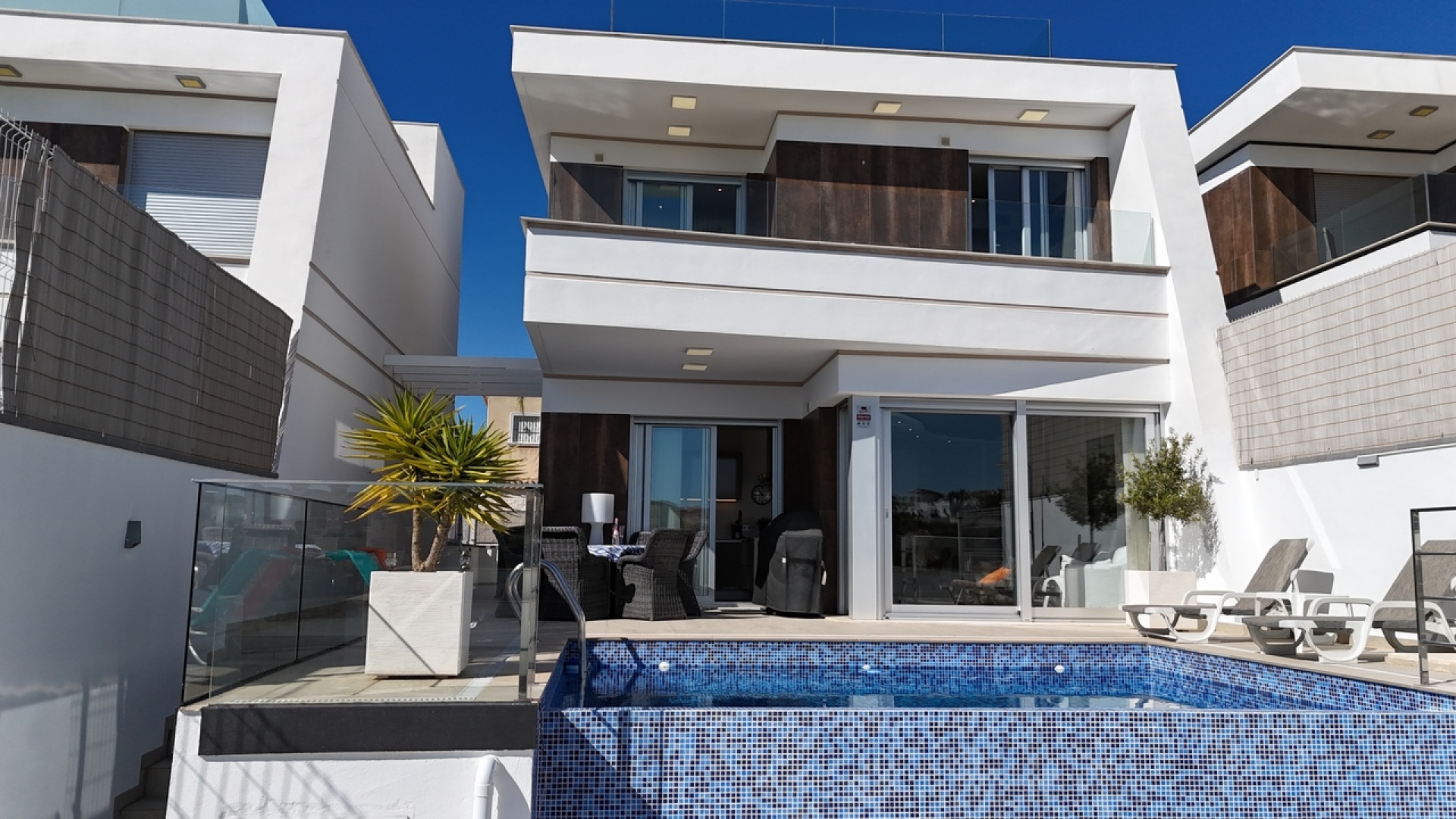 Återförsäljning - Villa - Villamartin - El Galan