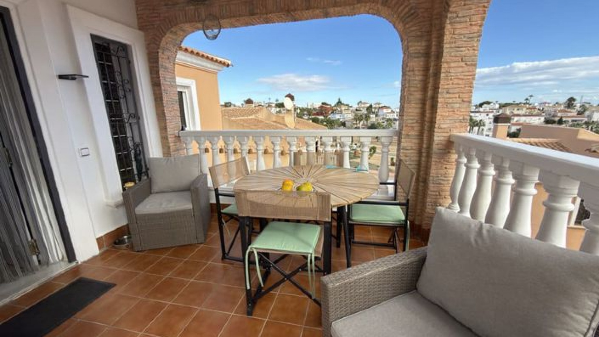 Återförsäljning - Villa - Villamartin - El Galan