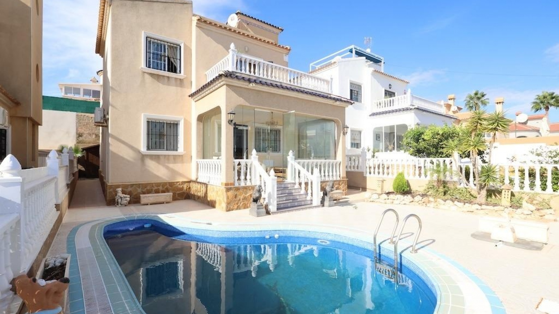 Återförsäljning - Villa - Villamartin - El Galan