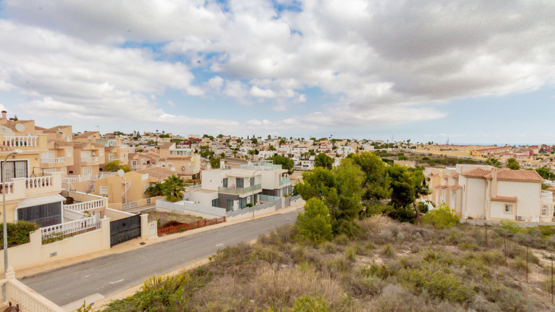 Återförsäljning - Villa - Villamartin - El Galan